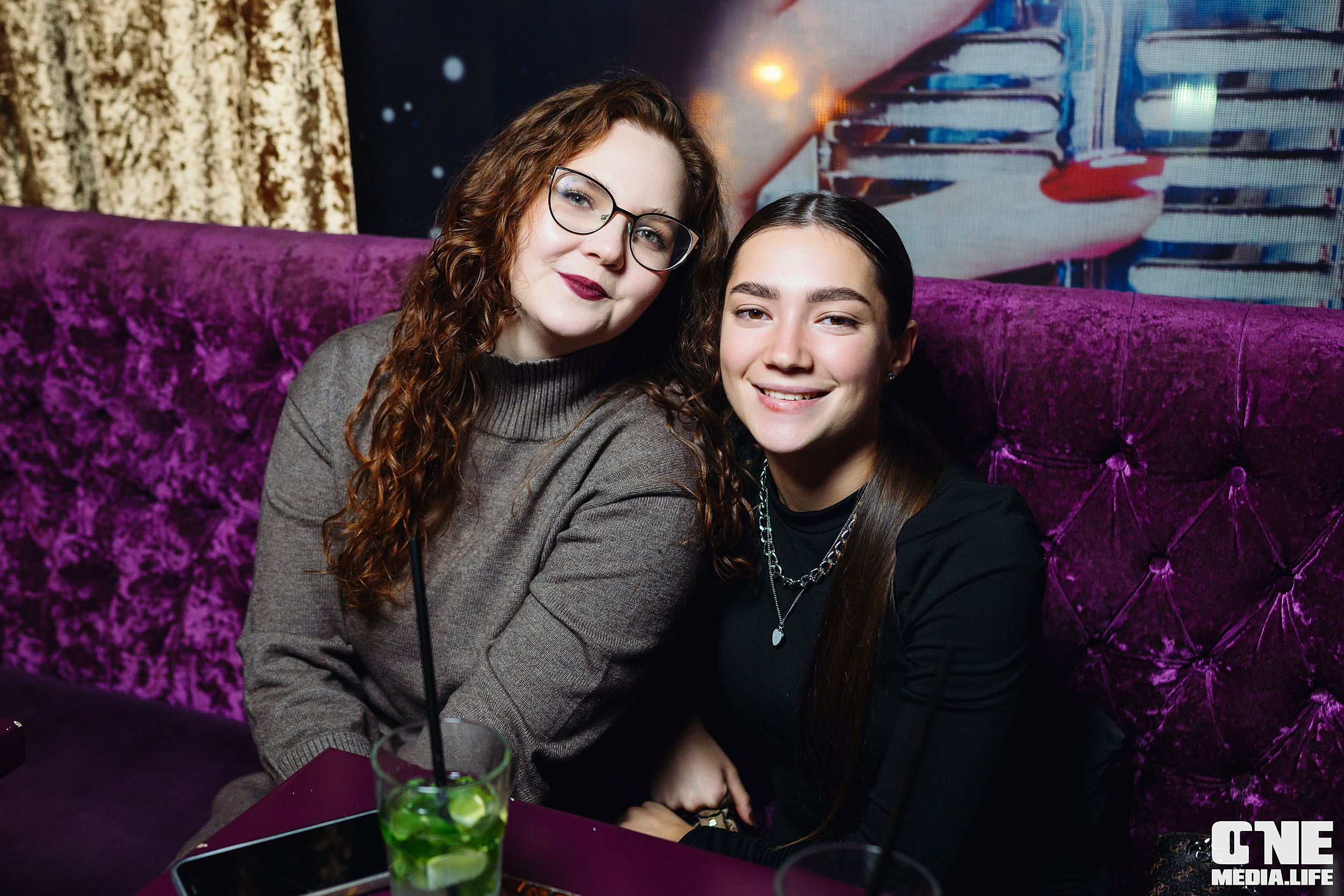 Фоторепортаж из караоке-клуба Эйфория. One Media Life: фоторепортажи, фотоотчеты с мероприятий и заведений