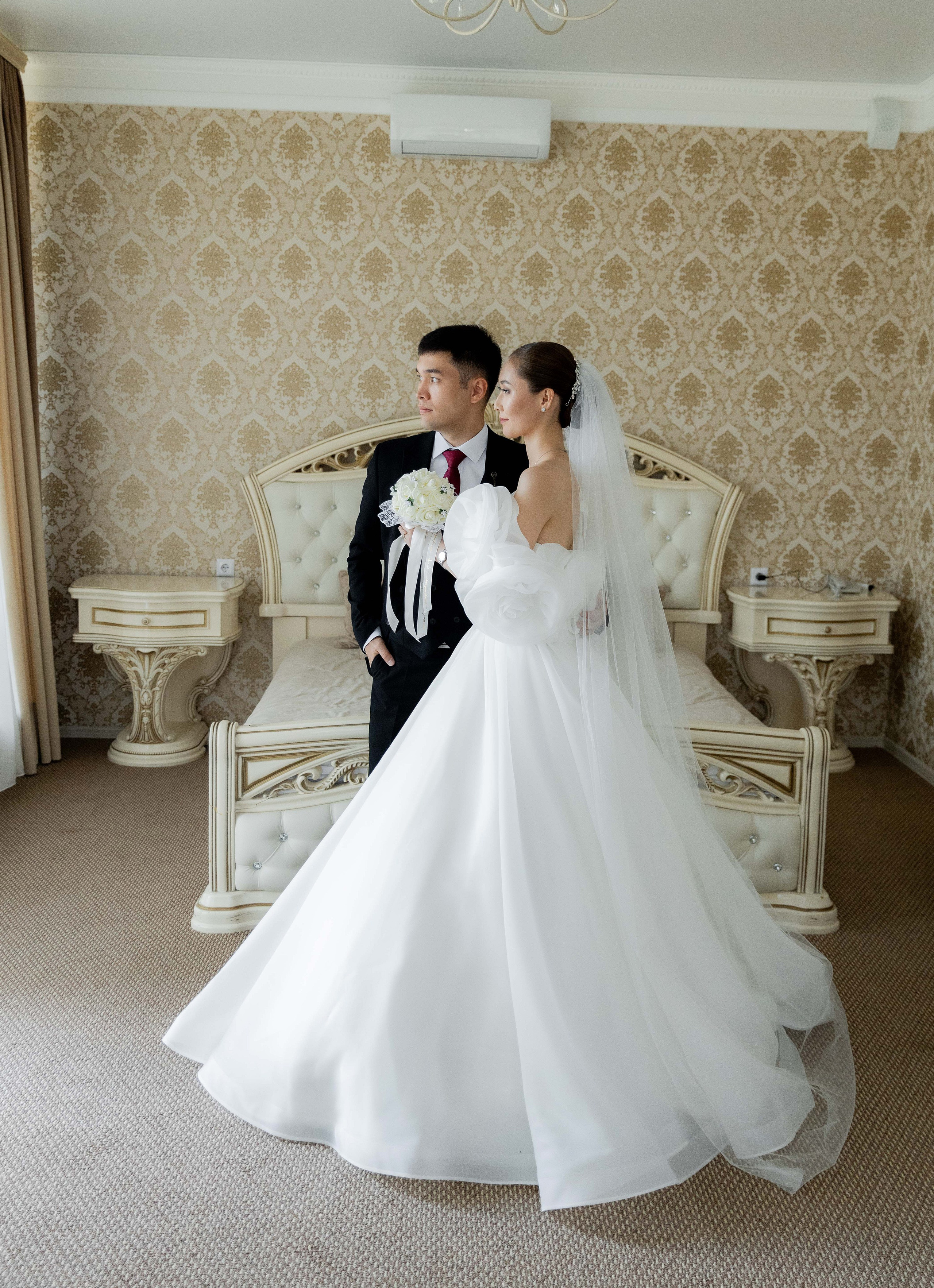 Алиби и Жанна в отеле Palazzio — Костанай