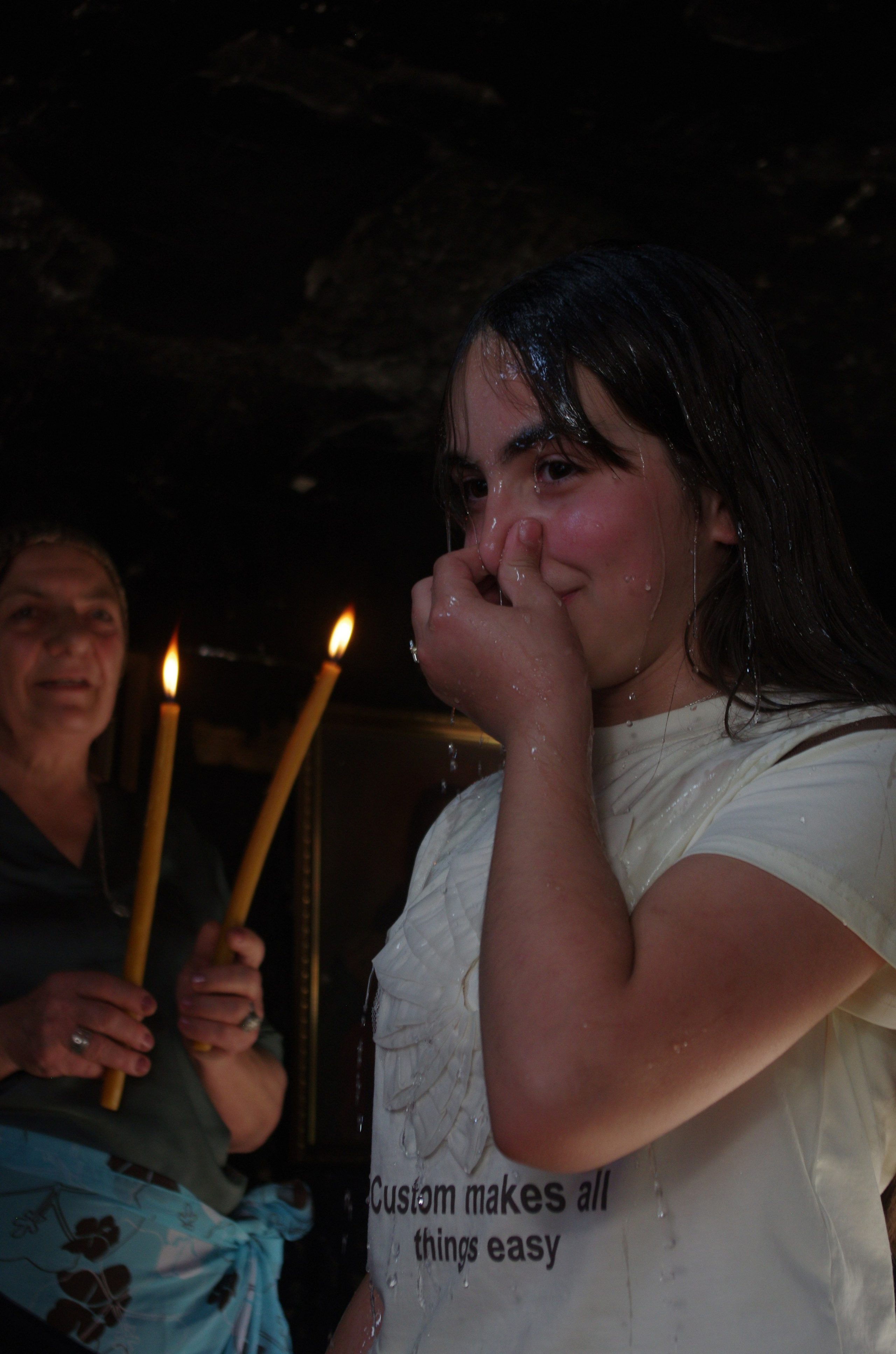 Крещение в Церкви Святого Георгия в Гогни. Портретный фотограф Денис Милютин