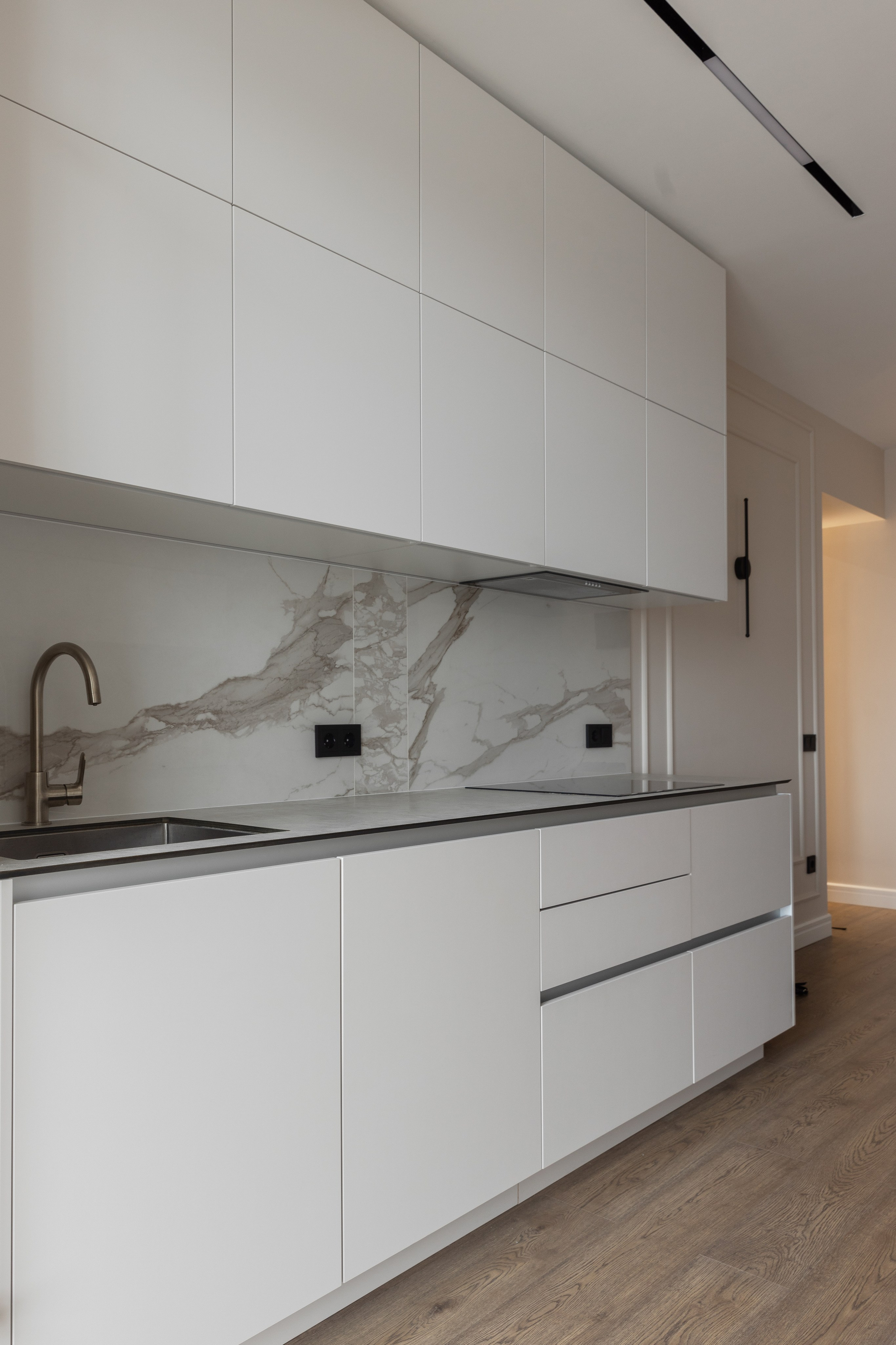 Северный Парк | Кухня | ГР-5743. ГУДРУМ — Мебель на заказ в Томске | Кухни | Шкафы | Стулья и Столы