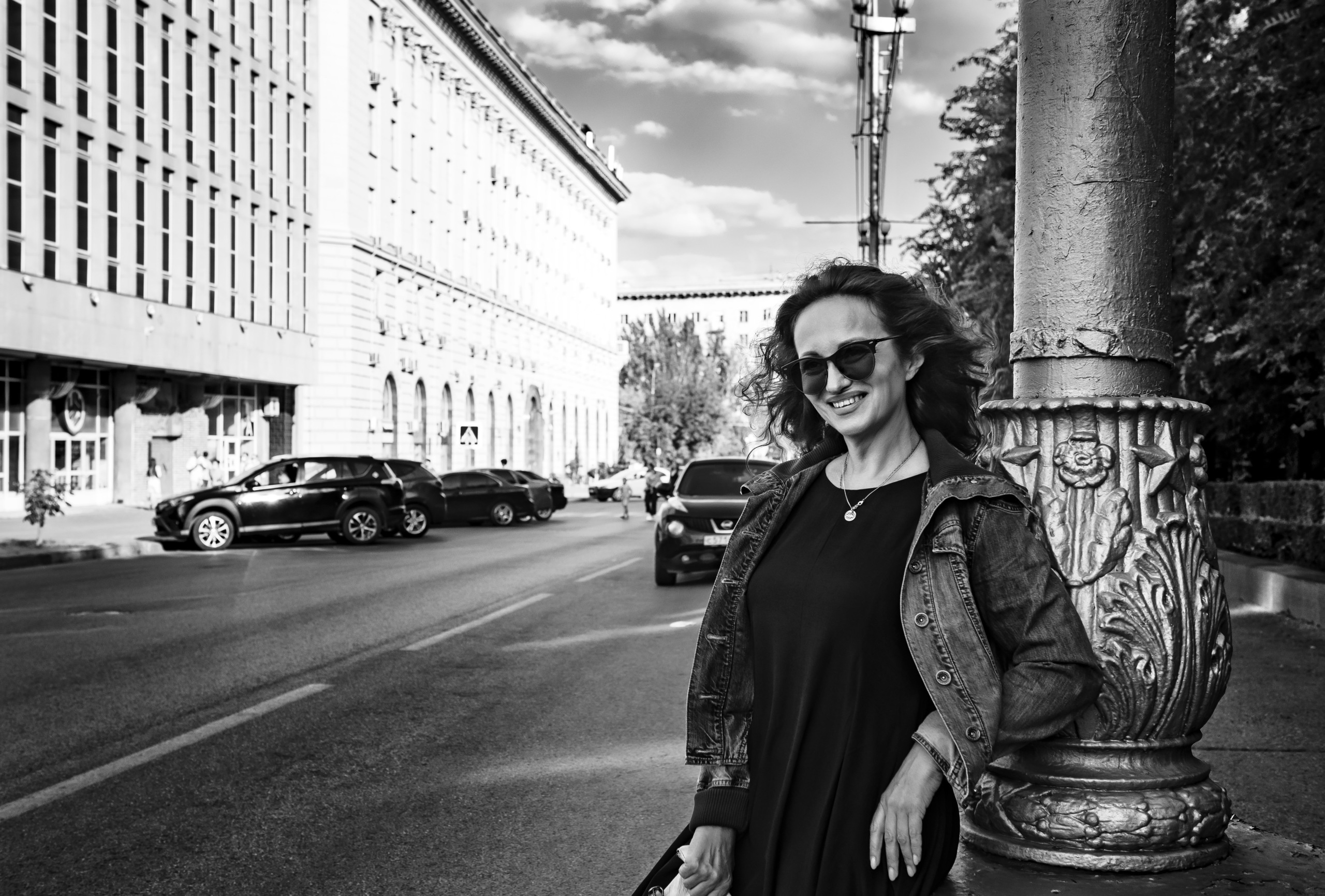 Ярослава. Спасибо за проявленный интерес к моему творчеству! Меня зовут Россохат