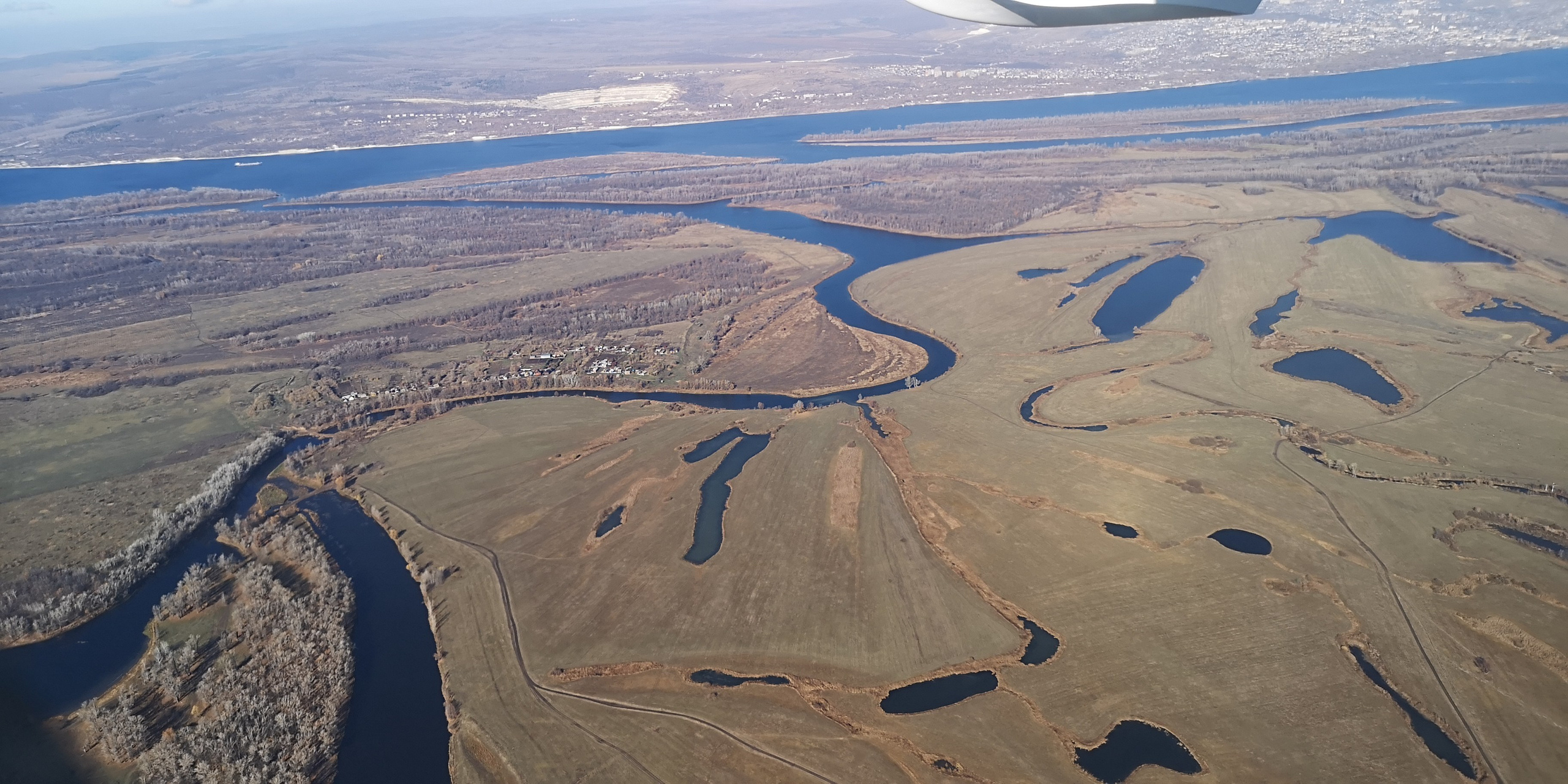 Каспийское море (наука на Ла-8) (2021 г.). Фотоальбом показывающий увлекательный мир авиации и мир медведей Андрея Иванова