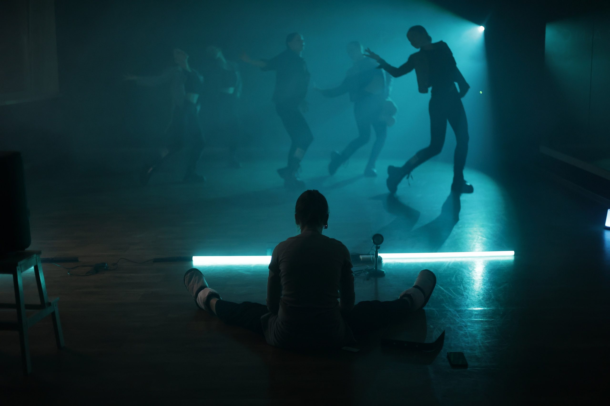 Contemporary dance, senior group, backstage. Фотограф Антонина Гудкова