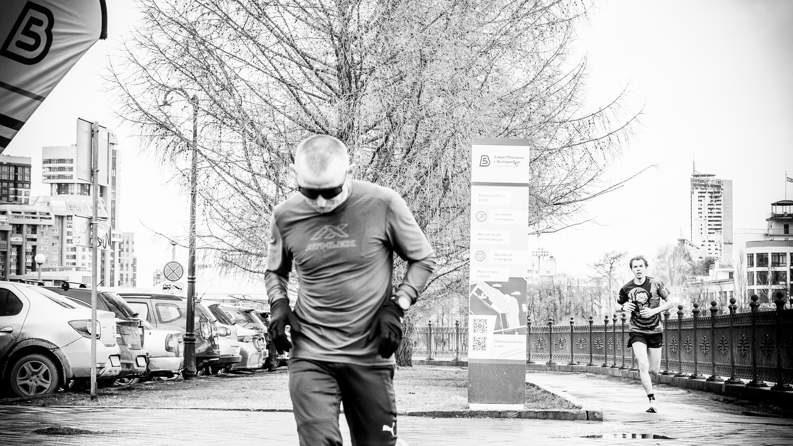 Слава где фотки?