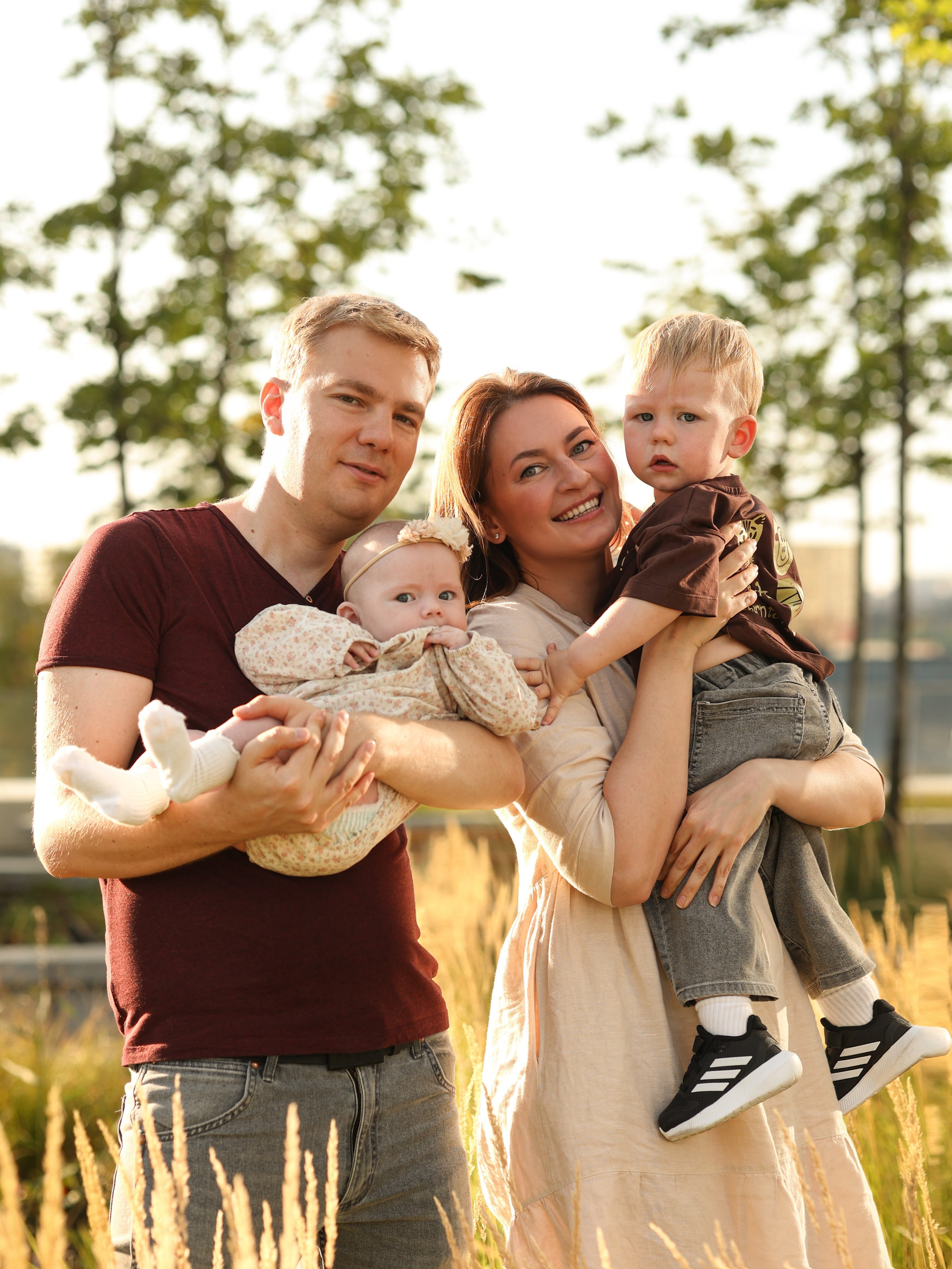 Фотосессия Ярослав, Ксюша, Саша и София. Фотограф ANNA GEREIHAN