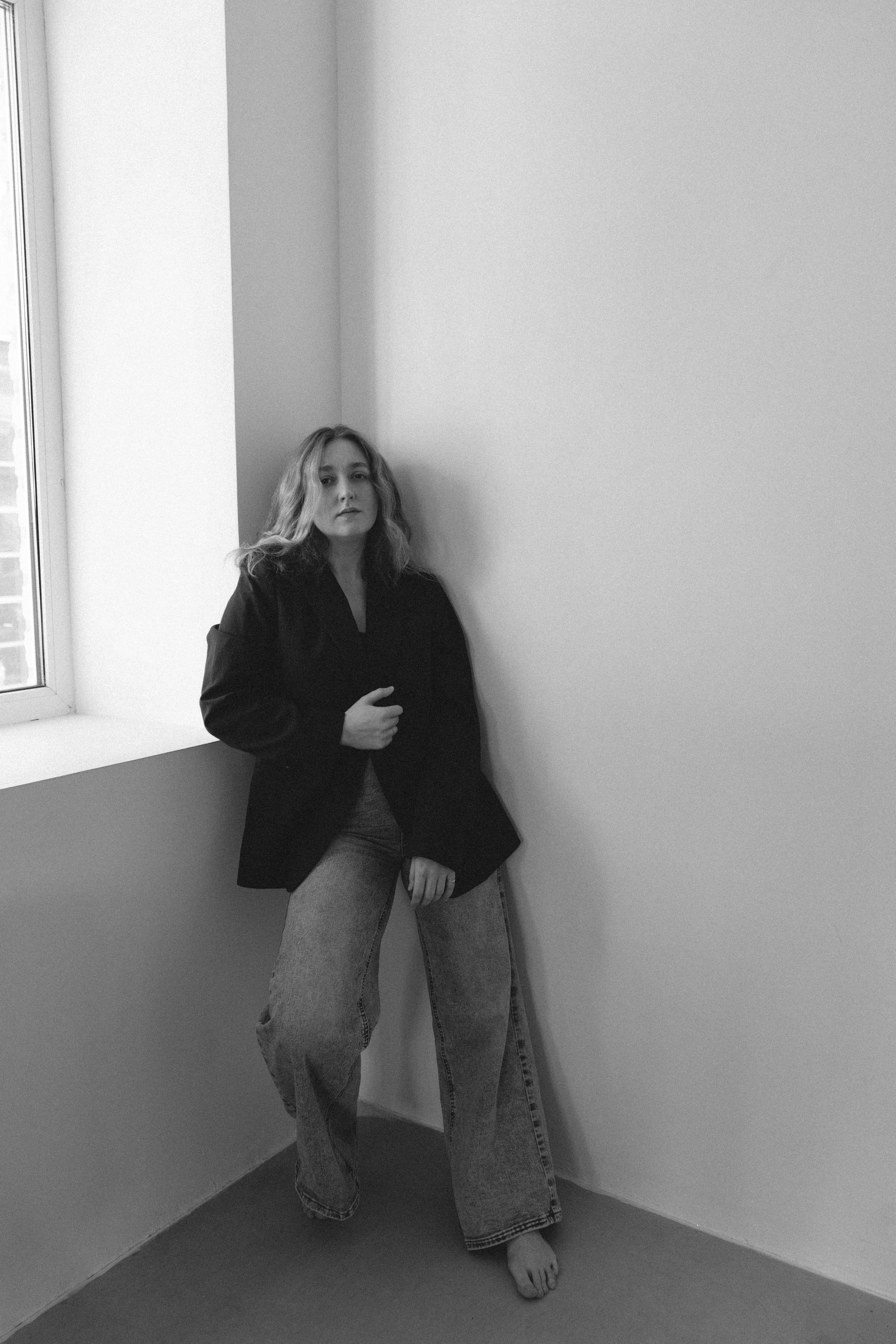 Olesya, Studio — Studio Photoshoot — Xeni Photography. Xeni Photography