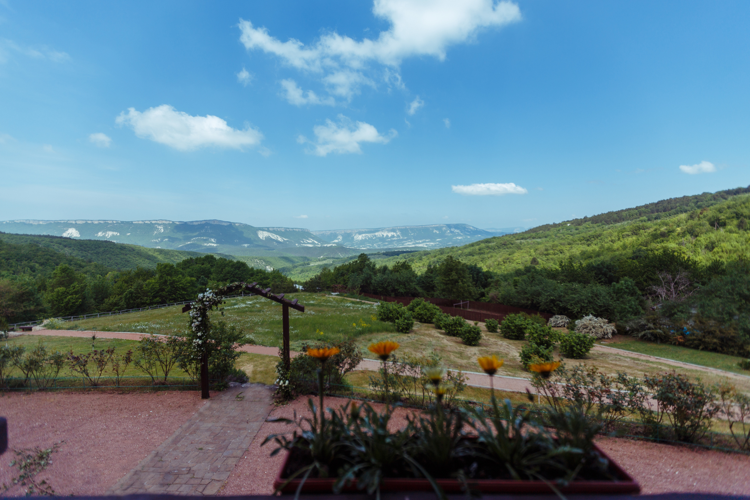 Свадьба в горном шале. Лера и Максим. Свадебный фотограф в Крыму и Севастополе Ольга Баскакова