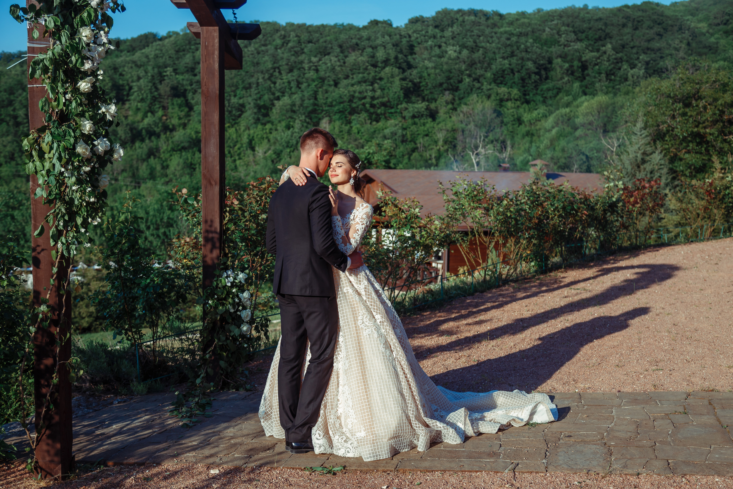 Свадьба в горном шале. Лера и Максим. Свадебный фотограф в Крыму и Севастополе Ольга Баскакова