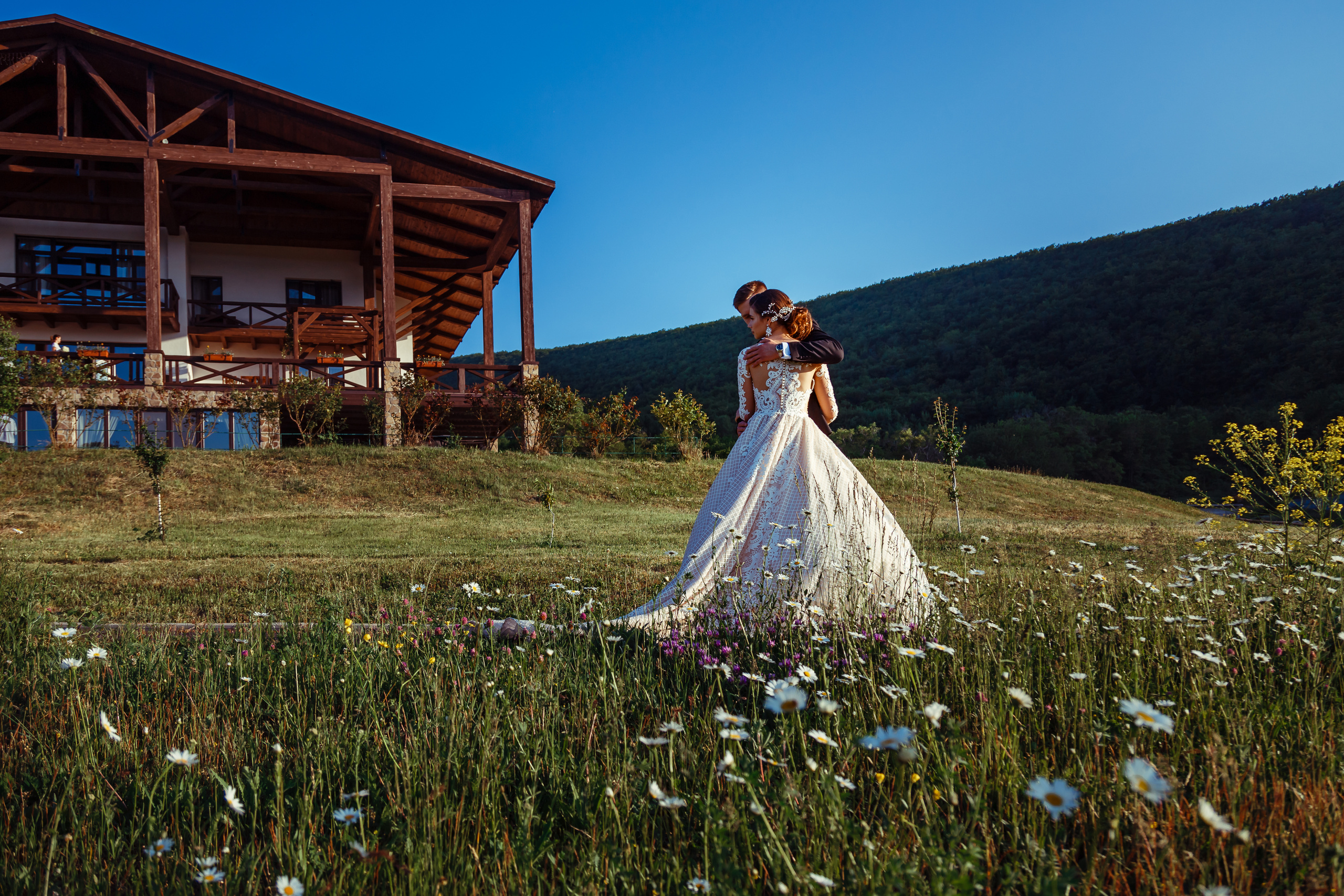 Свадьба в горном шале. Лера и Максим. Свадебный фотограф в Крыму и Севастополе Ольга Баскакова
