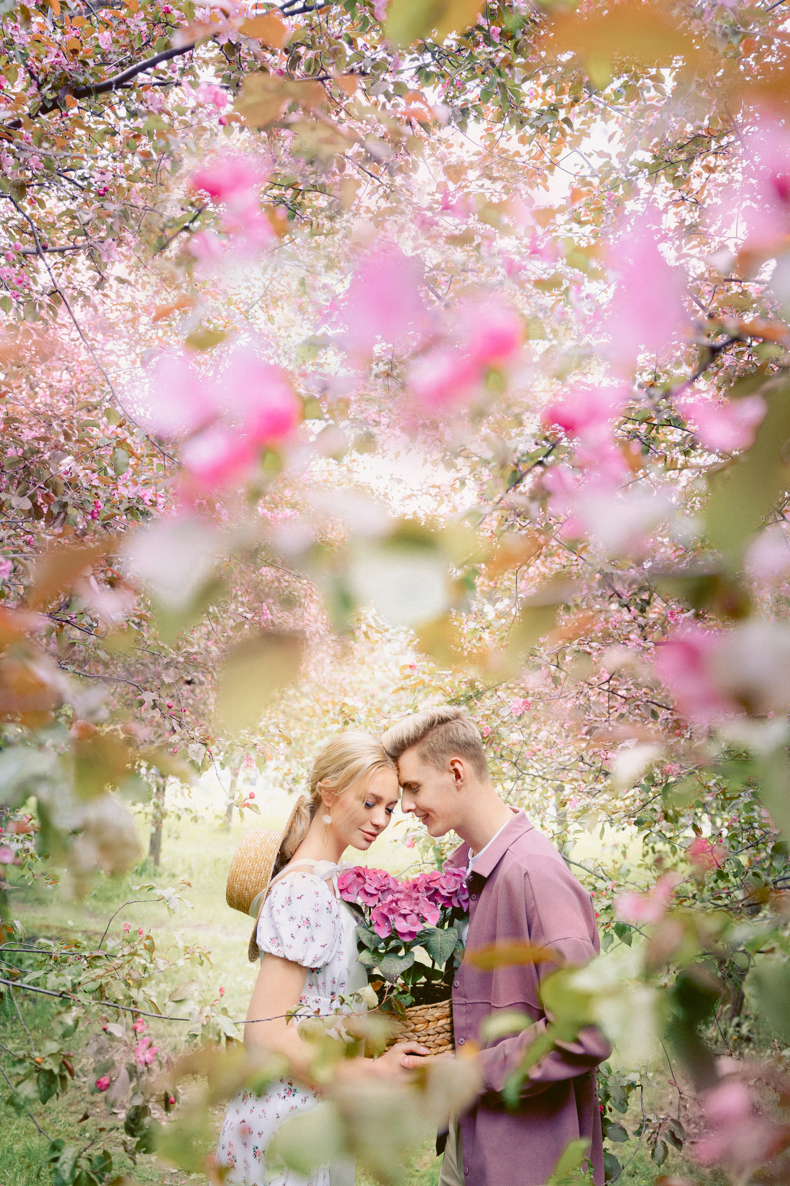 Фотограф лавстори Love story в цветении. Фотограф Москва — Павел Михайлов