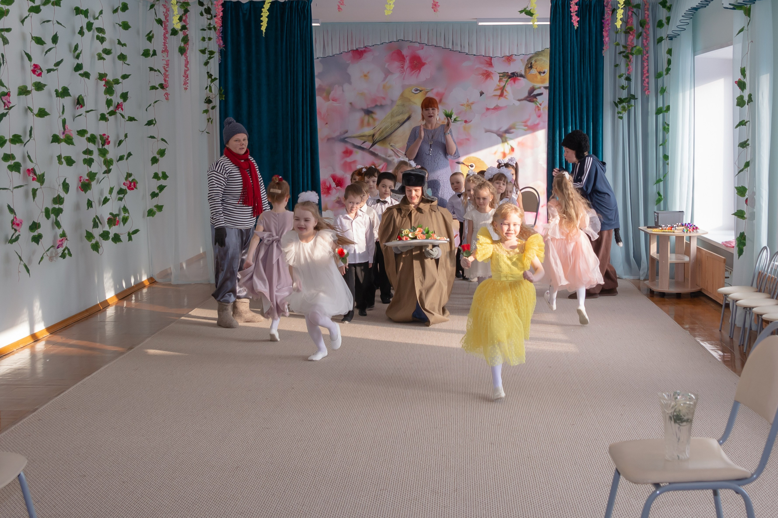 Весенний утренник