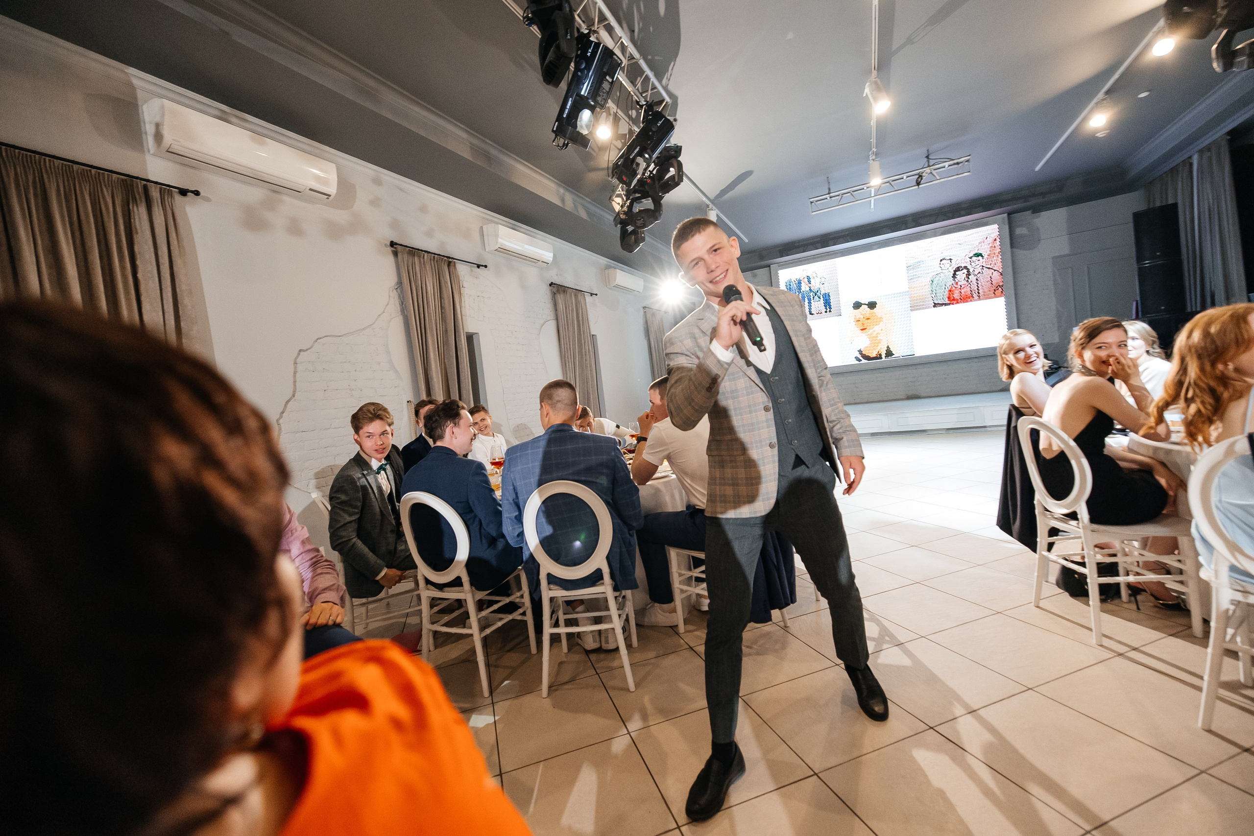 2023-06-23 Выпускной МБОУ СОШ № 10. Фотограф в Красноярске