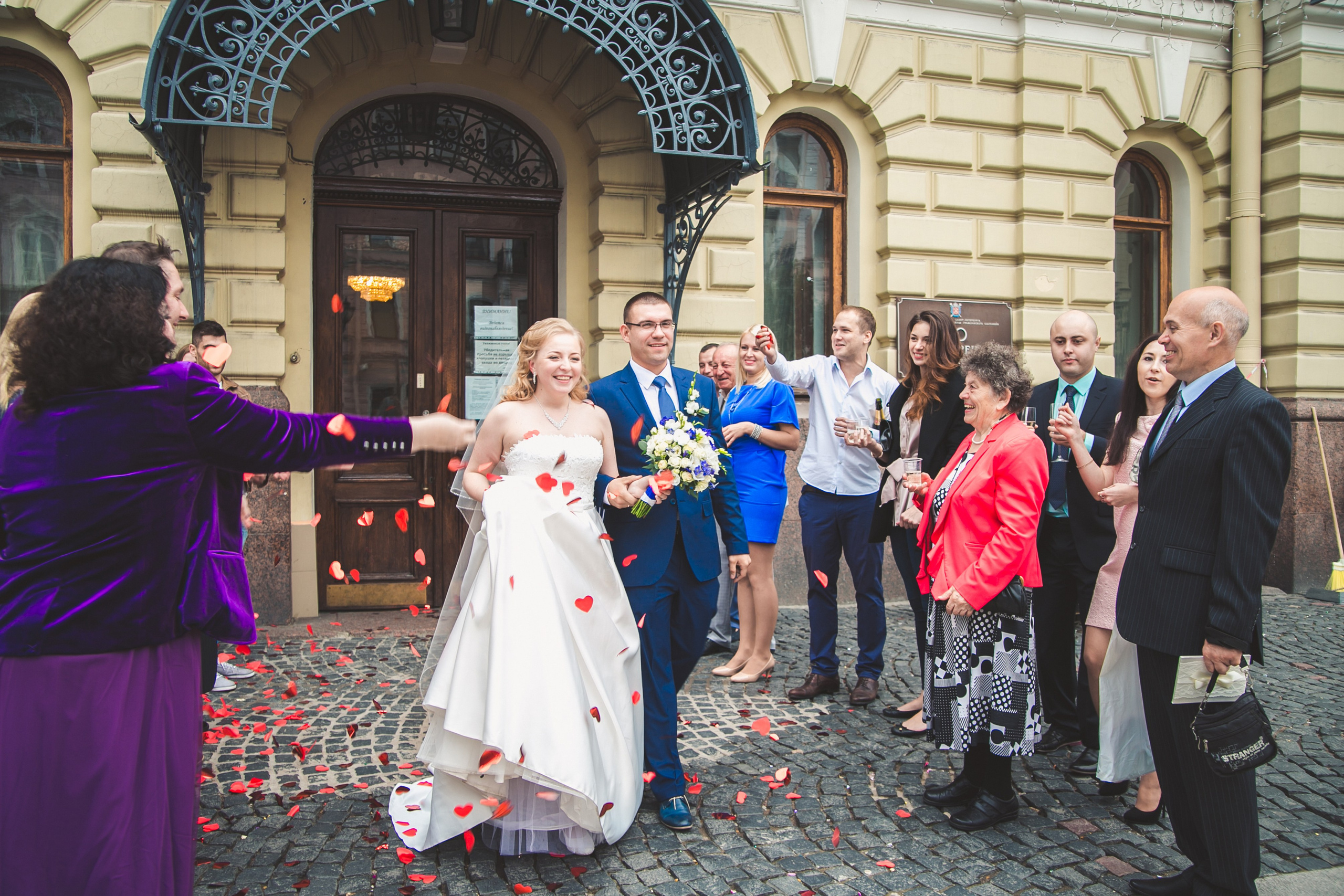 Свадьбы и Love-story. Репортажный фотограф и видеограф в Санкт-Петербурге
