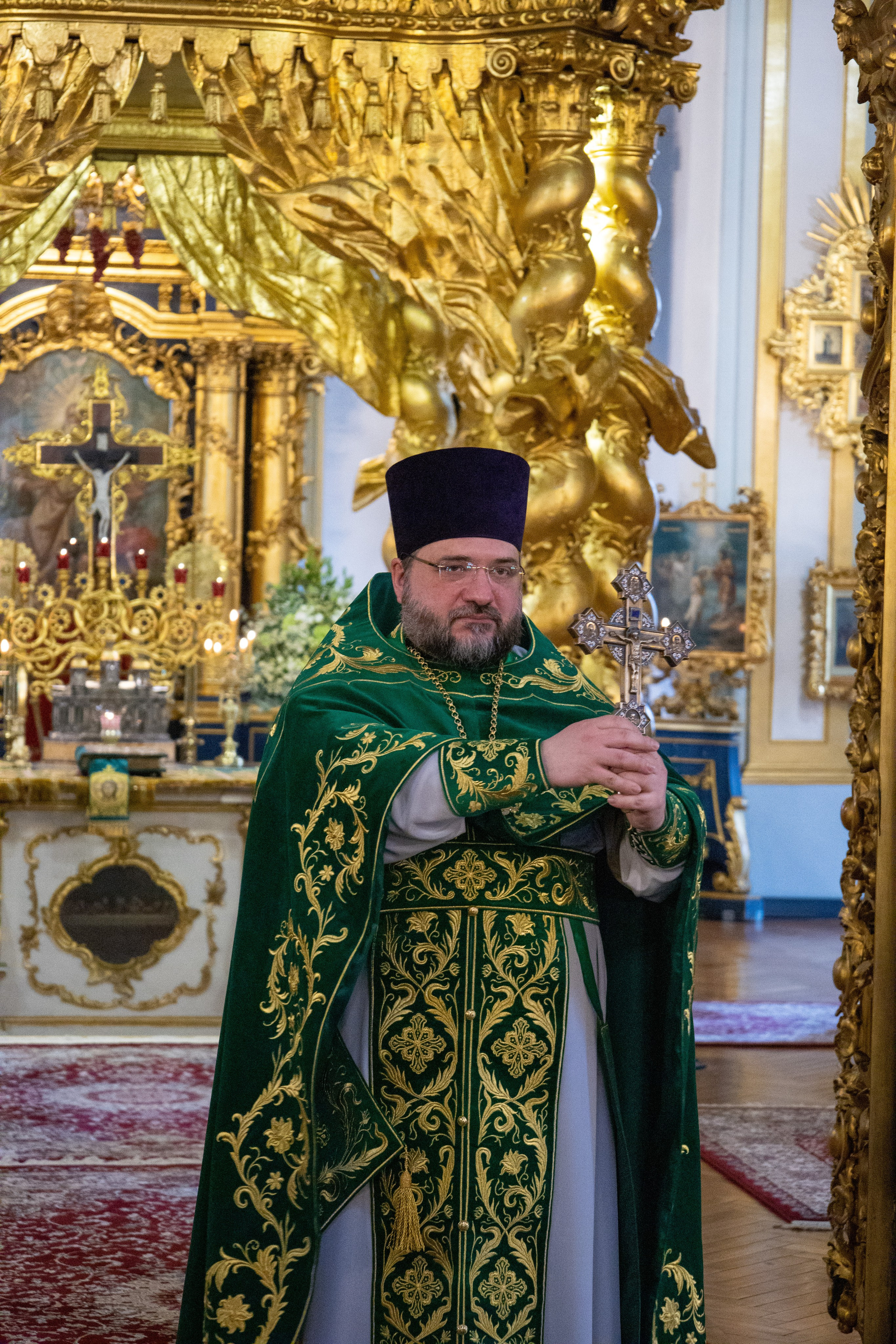 ДЕНЬ СВЯТОЙ ТРОИЦЫ. ПЯТИДЕСЯТНИЦА. НИКОЛО-БОГОЯВЛЕНСКИЙ МОРСКОЙ СОБОР