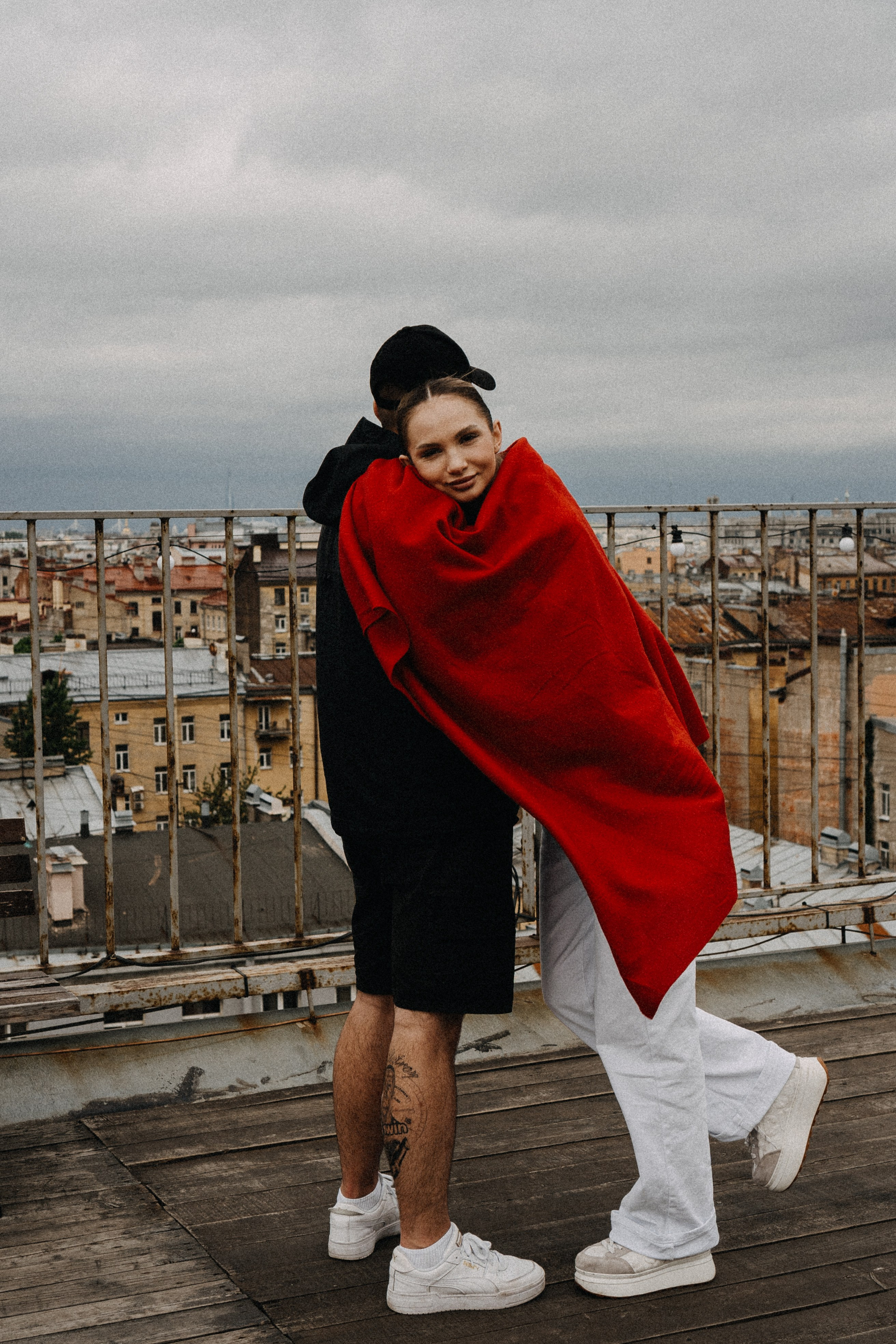 МЫ ГУЛЯЛИ ПРО КРЫШАМ ПИТЕРА. Профессиональный фотограф, Санкт-Петербург — Виктория Богомолова