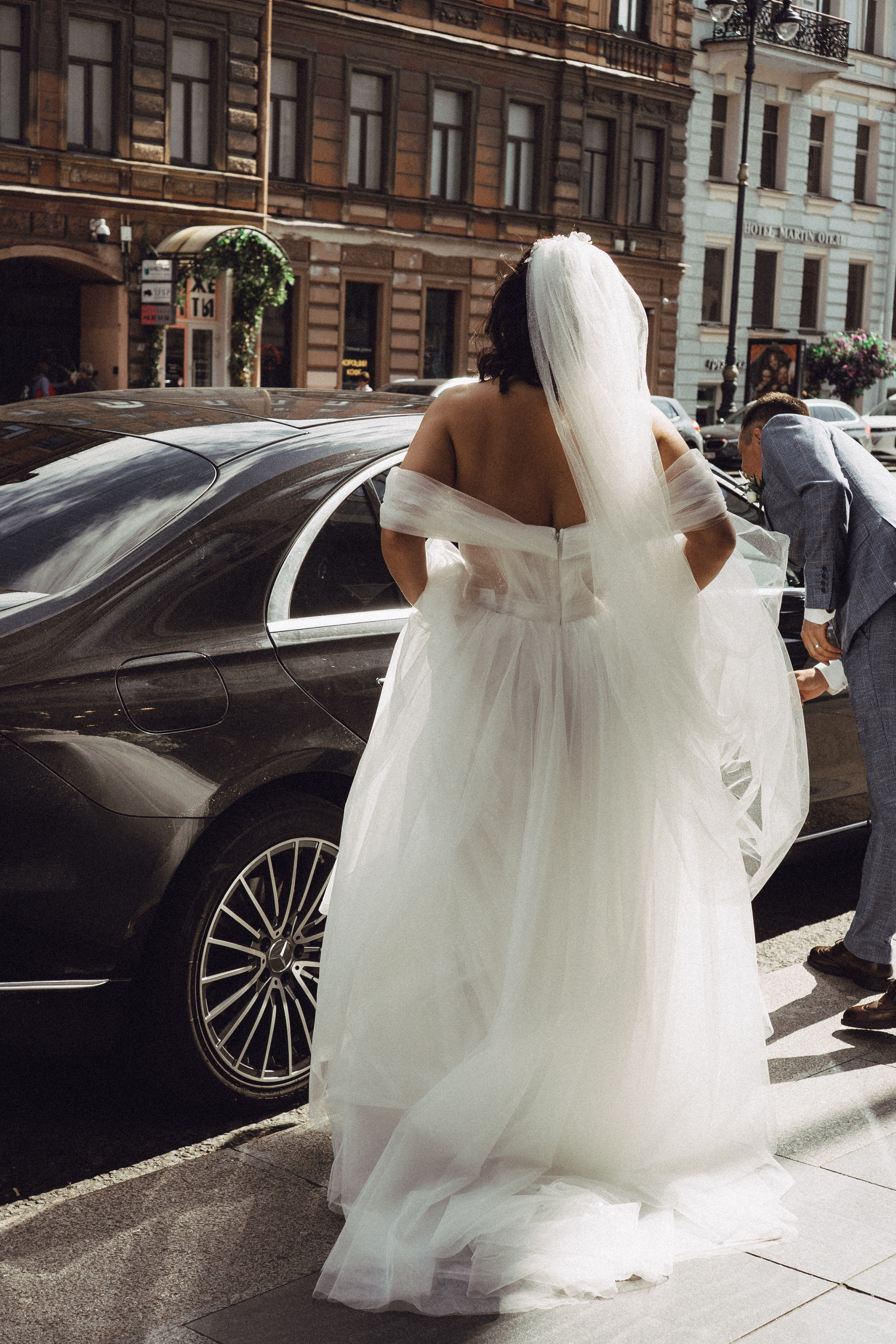 СВАДЕБНАЯ ПРОГУЛКА РЕСТОРАН МЫ ЖЕ НА ТЫ И ФОТОСЕССИИЯ С АВТОМОБИЛЕМ. Профессиональный фотограф, Санкт-Петербург — Виктория Богомолова