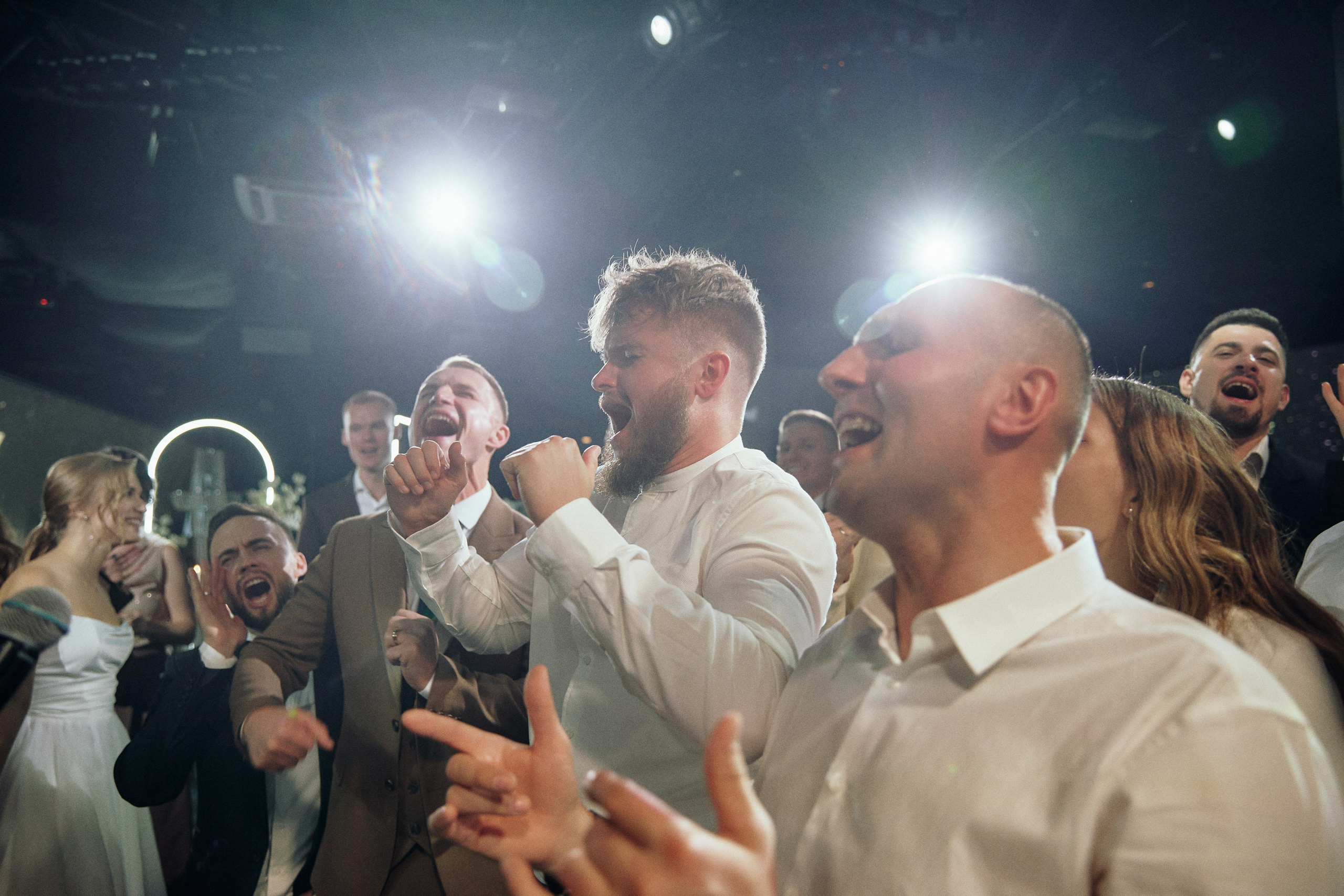 Свадебная фотосессия актера и певцы — Портфолио Дмитрия Мазуркевича. Дмитрий Мазуркевич: Профессиональный Репортажный Фотограф