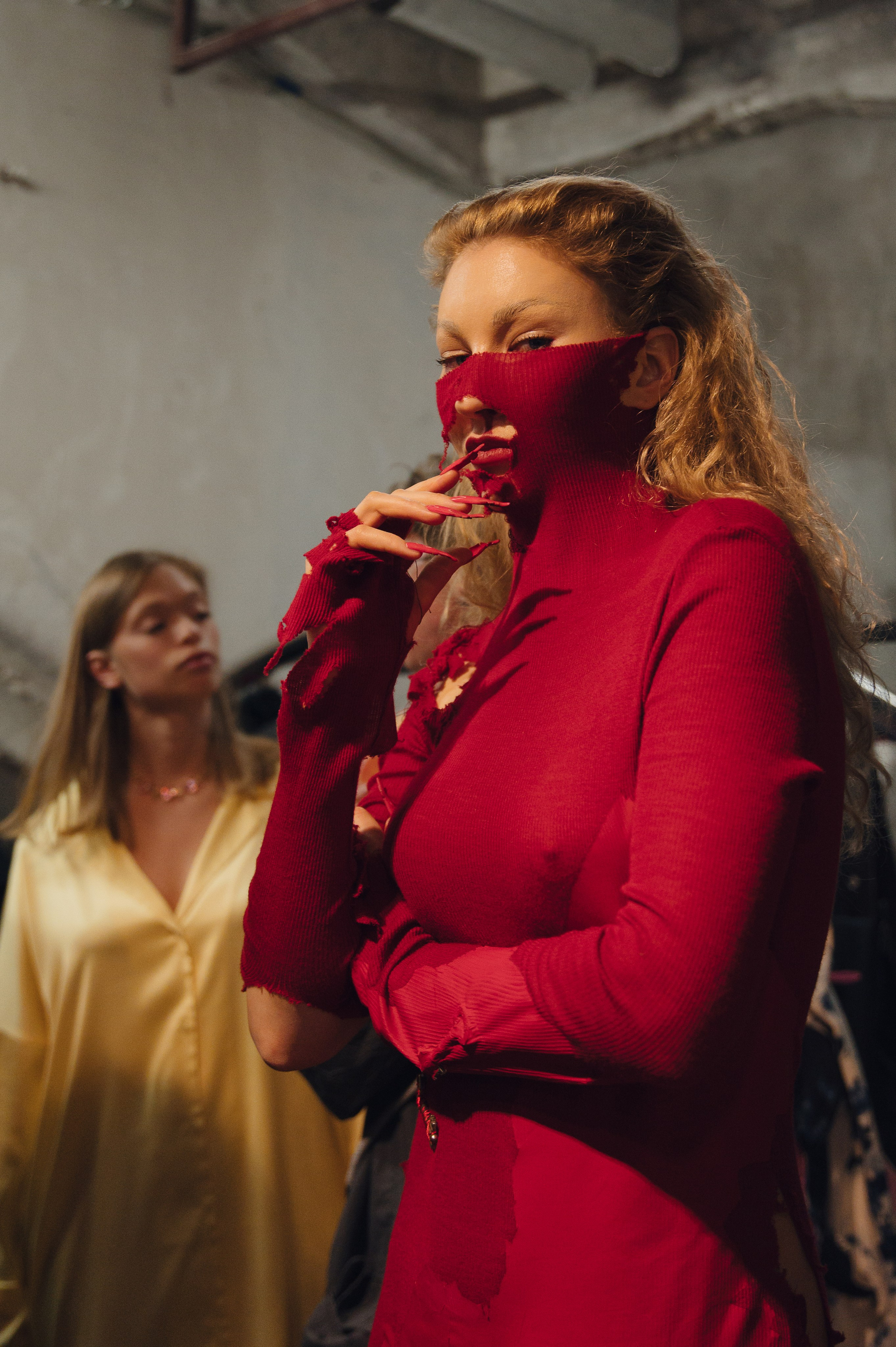 Бекстейдж показа «Новые Имена» собака.ru|ДЛТ. Портретный и репортажный фотограф в Санкт-Петербурге