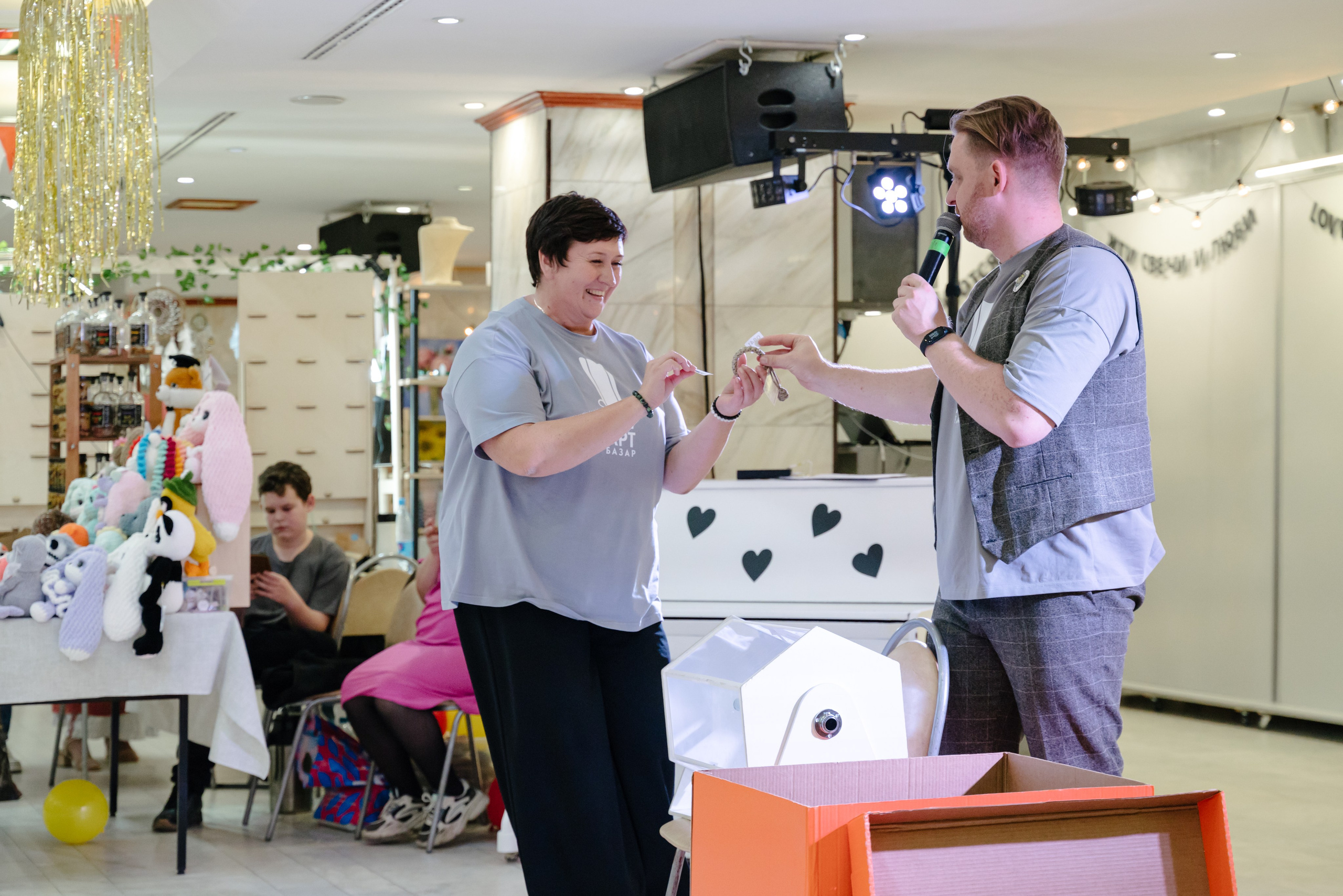 АРТБазар — ярмарка ручной работы, г. Нижневартовск. Фотограф в Нижневартовске Анна Стрельцова