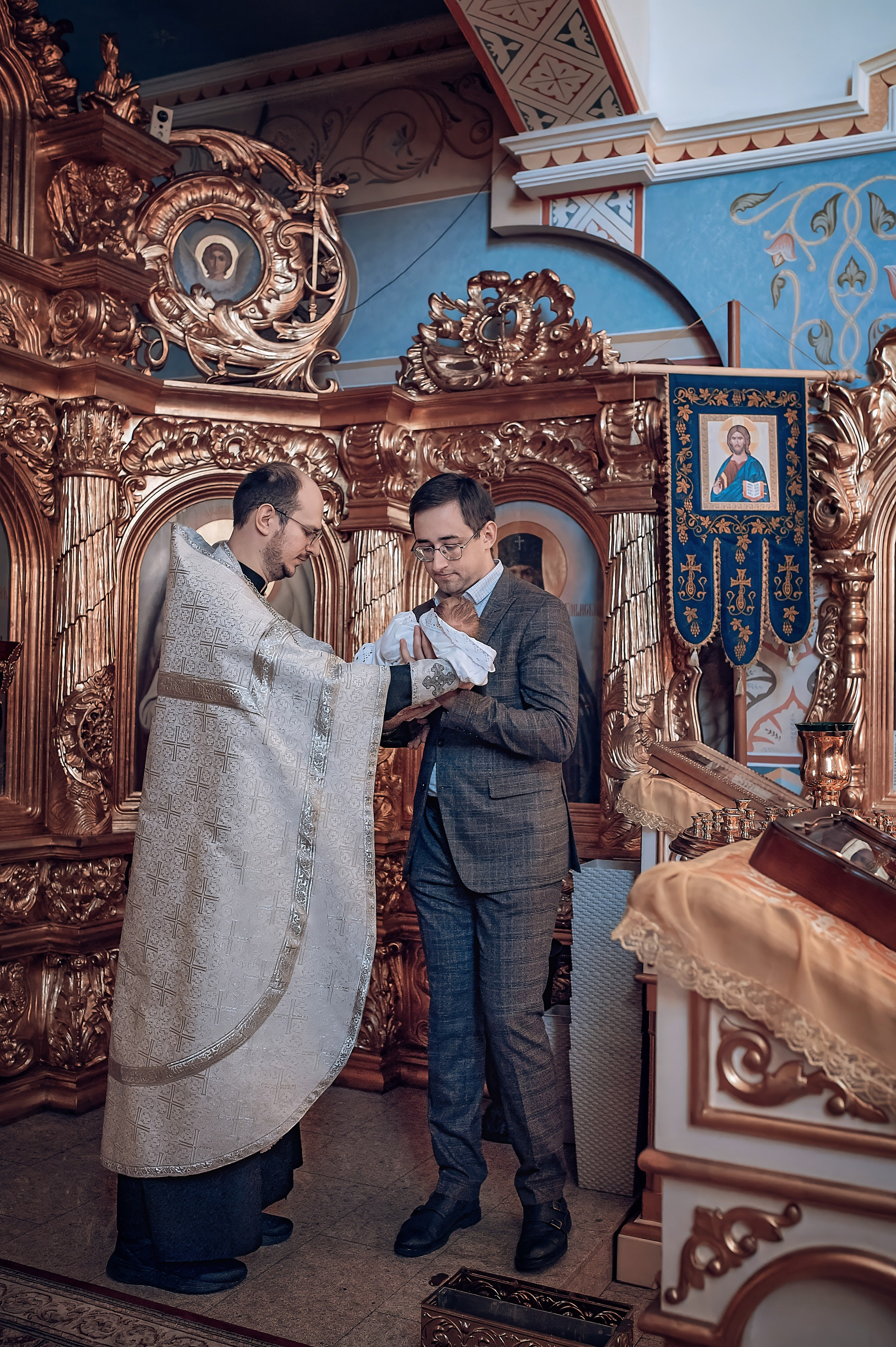 Фотограф крещение Красноярск. Фотограф на крещение в Красноярске. Крещение Красноярск. Крестины Красноярск. Сьемка крещения в Красноярске. Фотографы крещения/венчания  Красноярск Татьяна и Вячеслав Переваловы