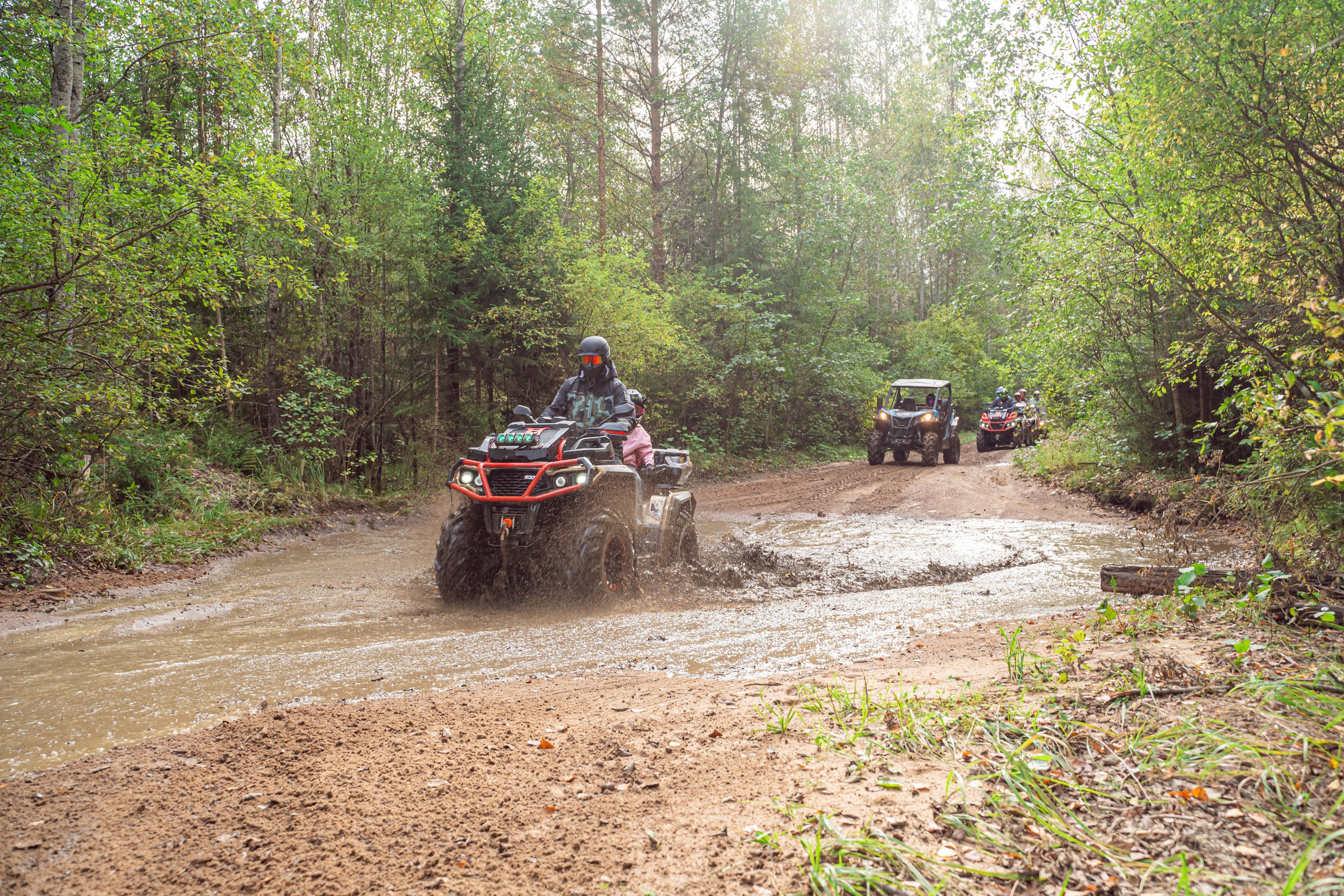 Квадровыезд —спортивный репортаж в Ленинградской области. Свадебный, семейный, портретный, репортажный фотограф в Санкт-Петербурге