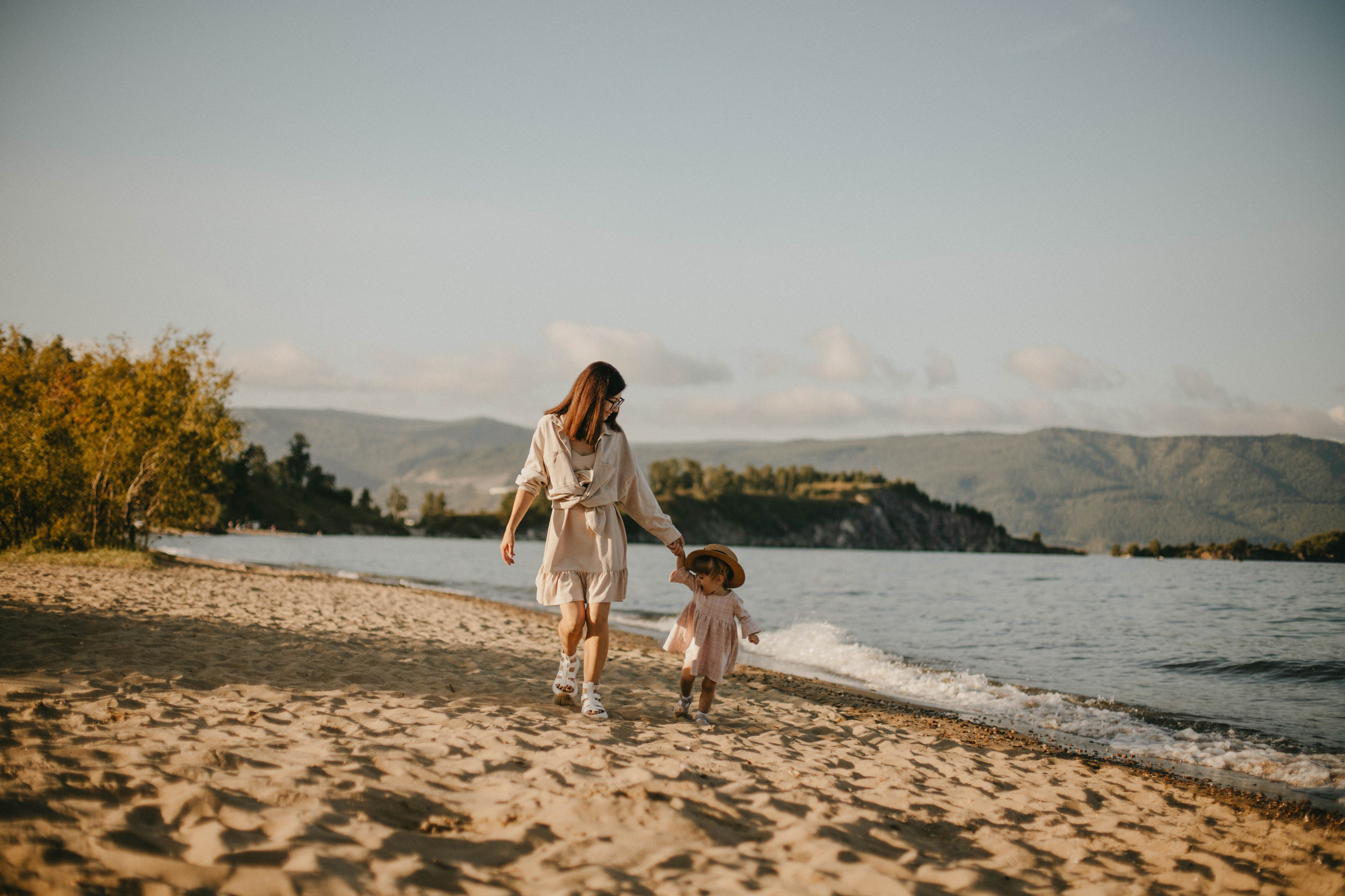 Летняя прогулка мамы и дочки. Фотограф Наталья Кургина Слюдянка Иркутск