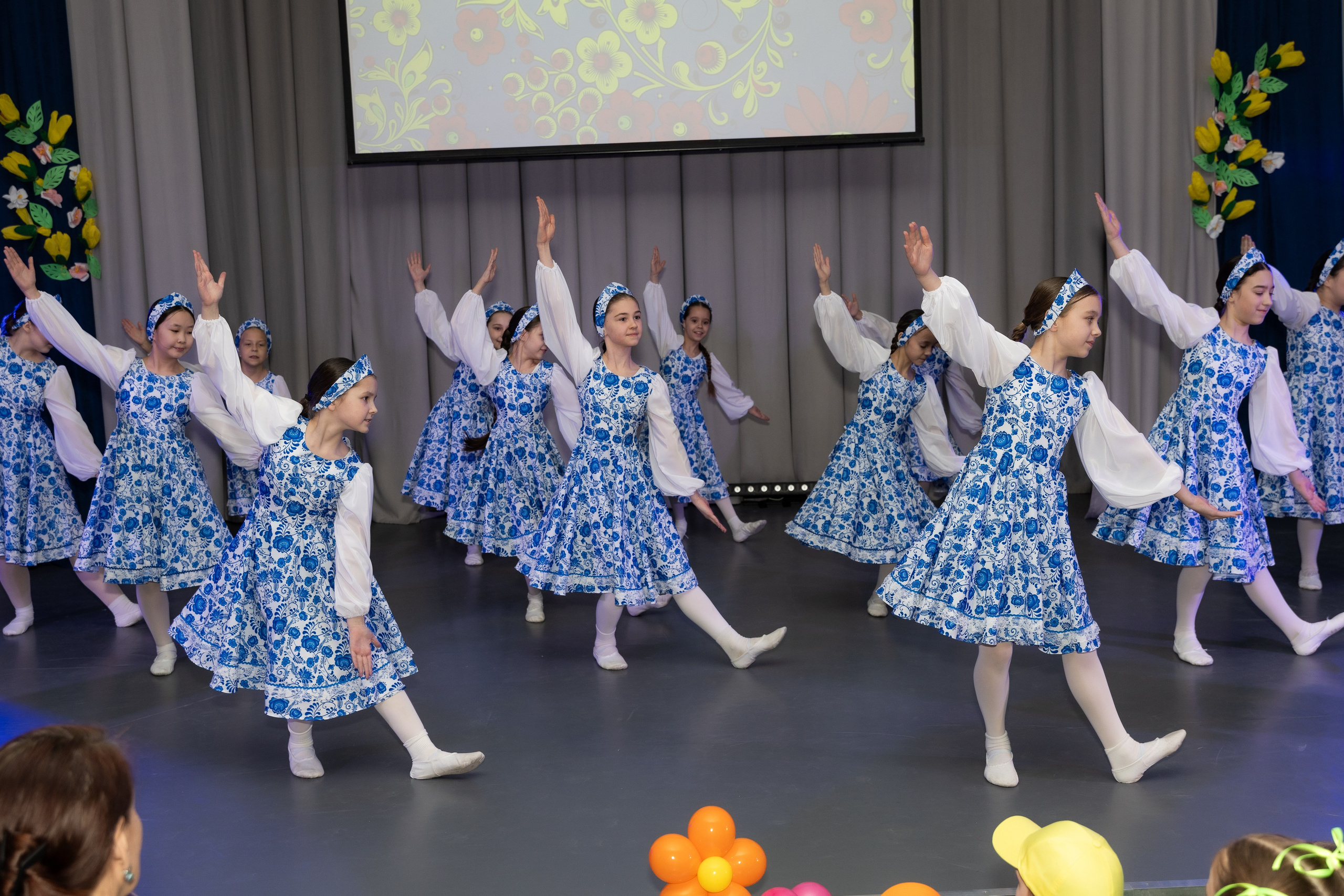 Танцевальный коллектив. Рыжий Фотограф Иркутск