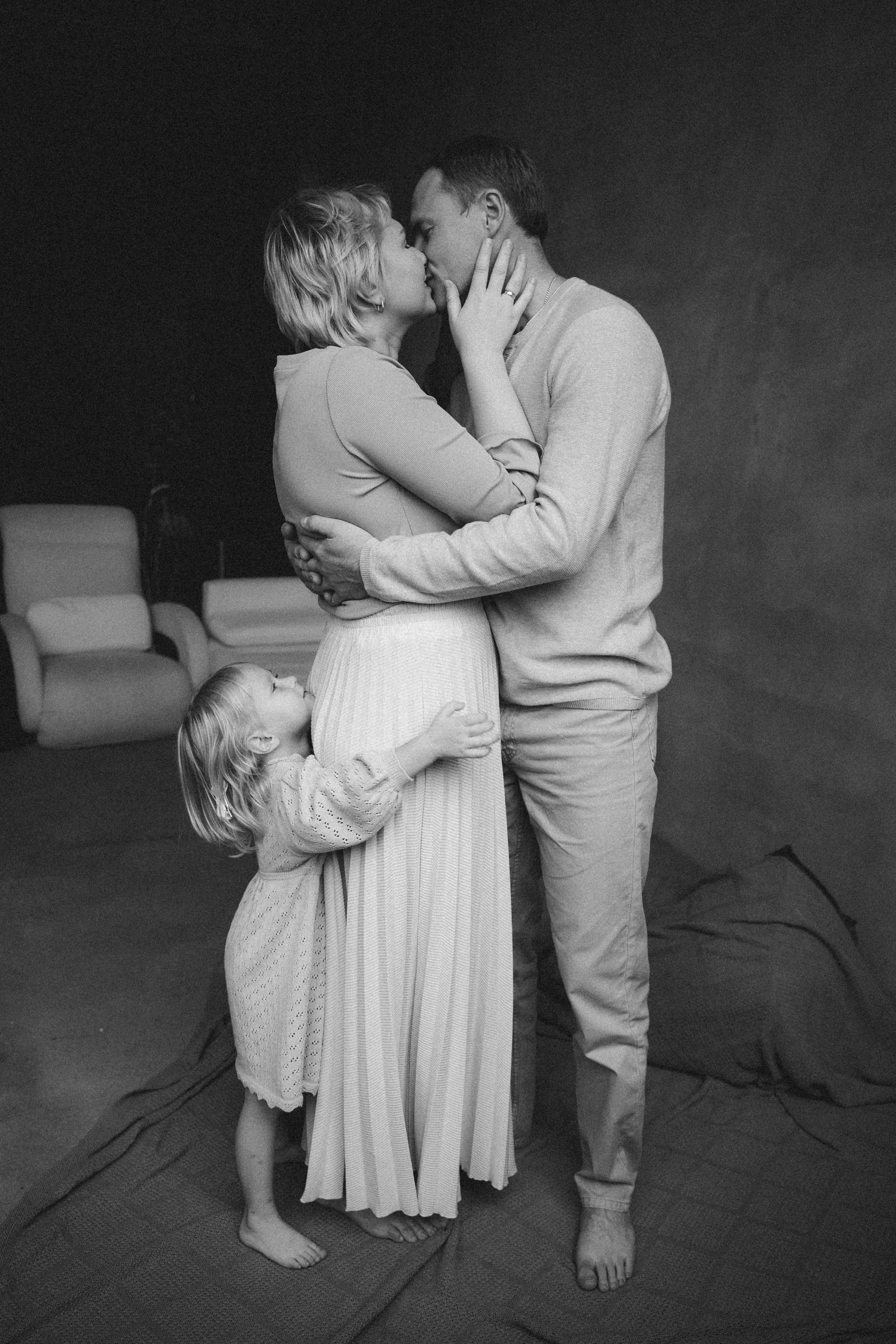 Максим, Света, Никита и Даша. Семейный фотограф • Домашние съемки в Нижнем Новгороде