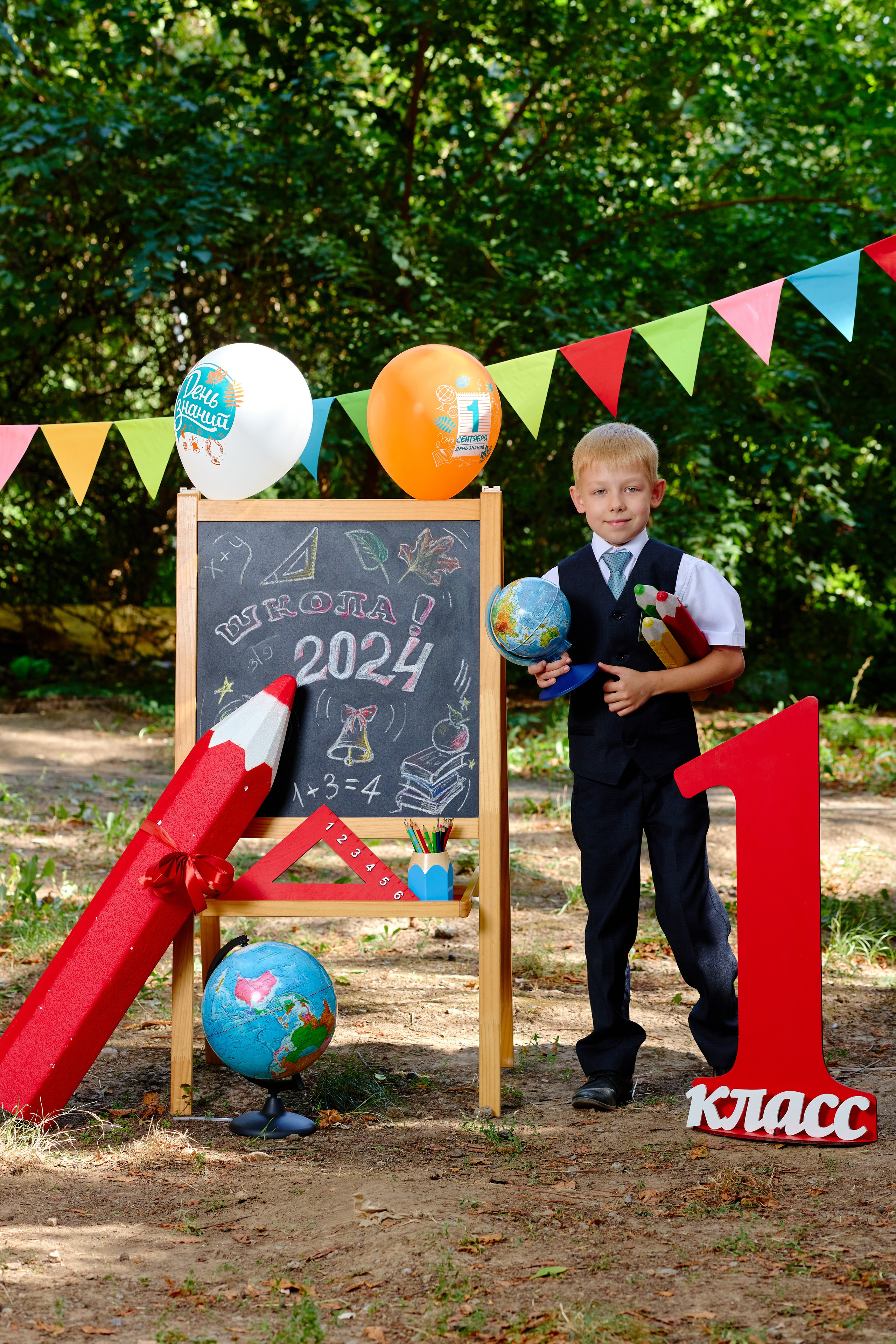 Альбом для 1 класса персональный. Фотограф Выпускные альбомы Таганрог Сергей Коробченко