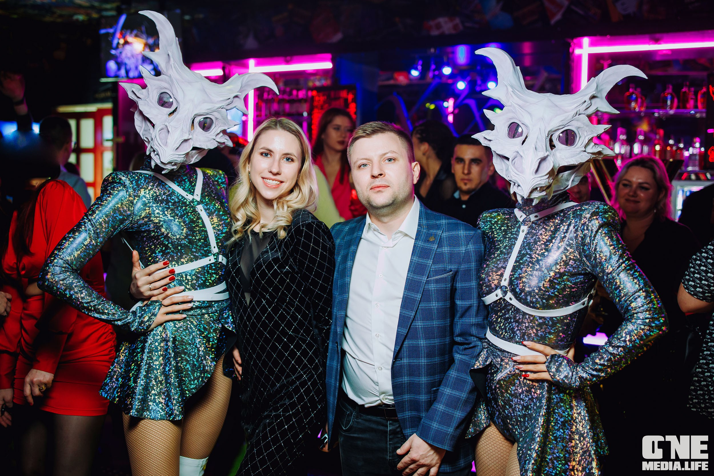 Фоторепортаж из бара XxxX. One Media Life: фоторепортажи, фотоотчеты с мероприятий и заведений