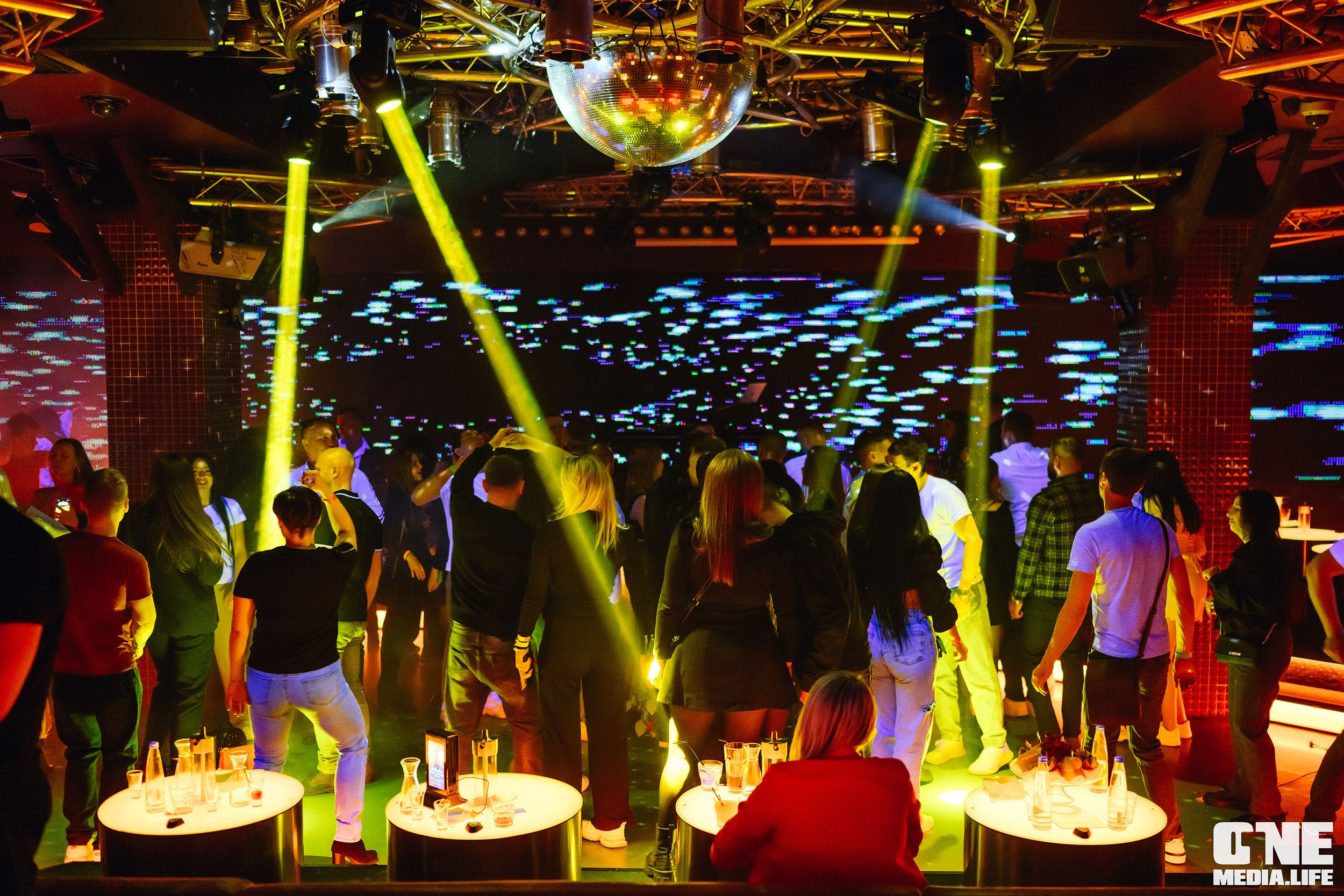 Фоторепортаж из РК Планета. One Media Life: фоторепортажи, фотоотчеты с мероприятий и заведений