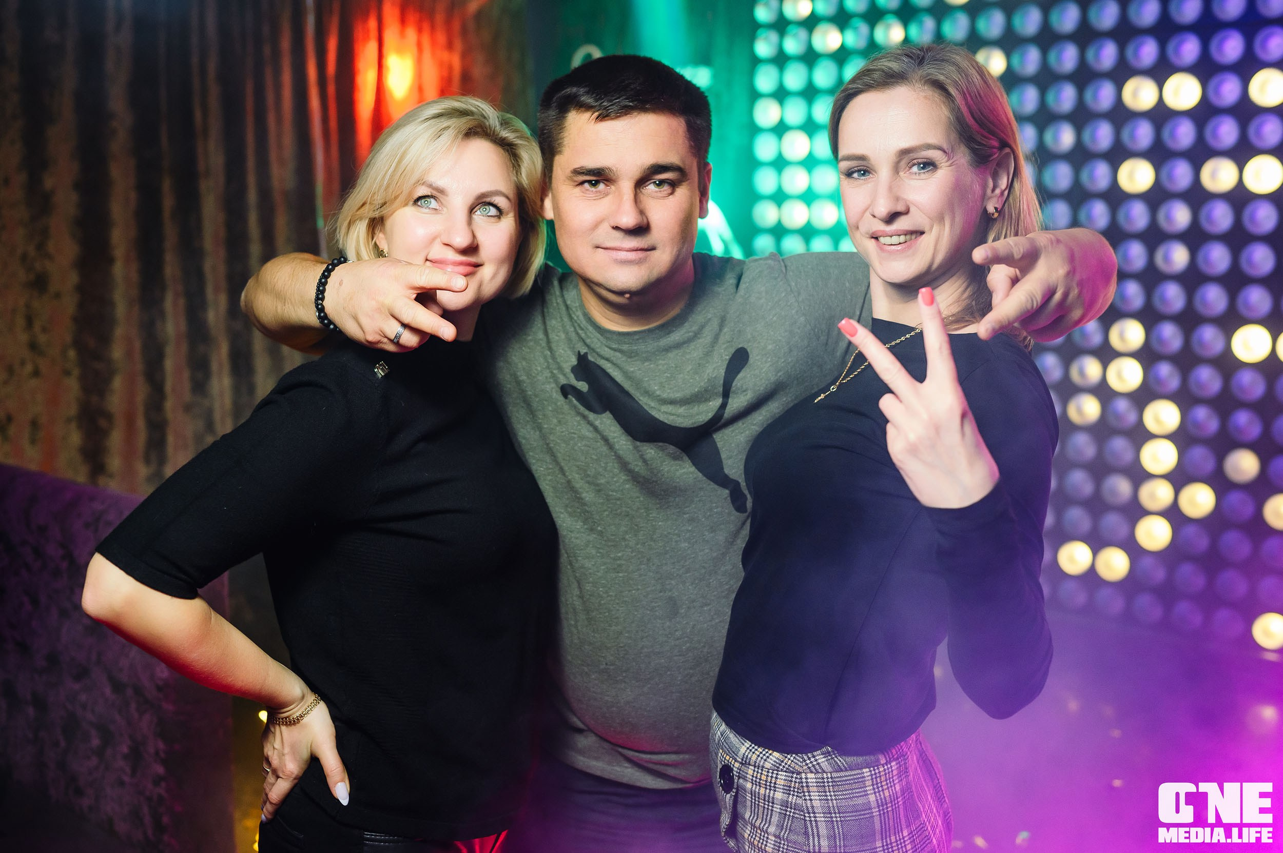 Фотоотчет с с 8 марта в караоке-клубе Эйфория. One Media Life: фоторепортажи, фотоотчеты с мероприятий и заведений