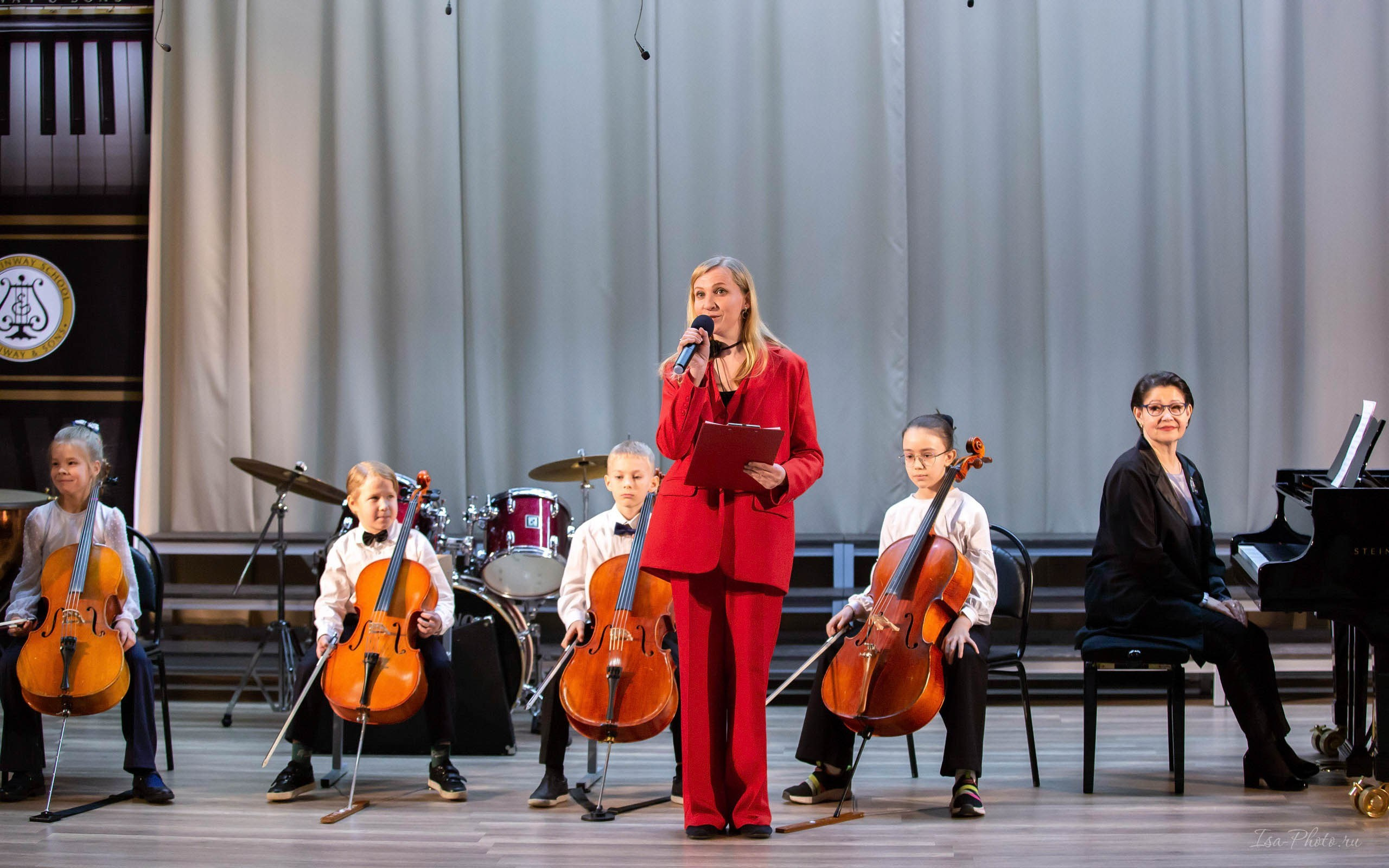 Отчётный концерт ДШИ им. Н.А. Римского-Корсакова. Струнный отдел. Репортажный фотограф в Москве