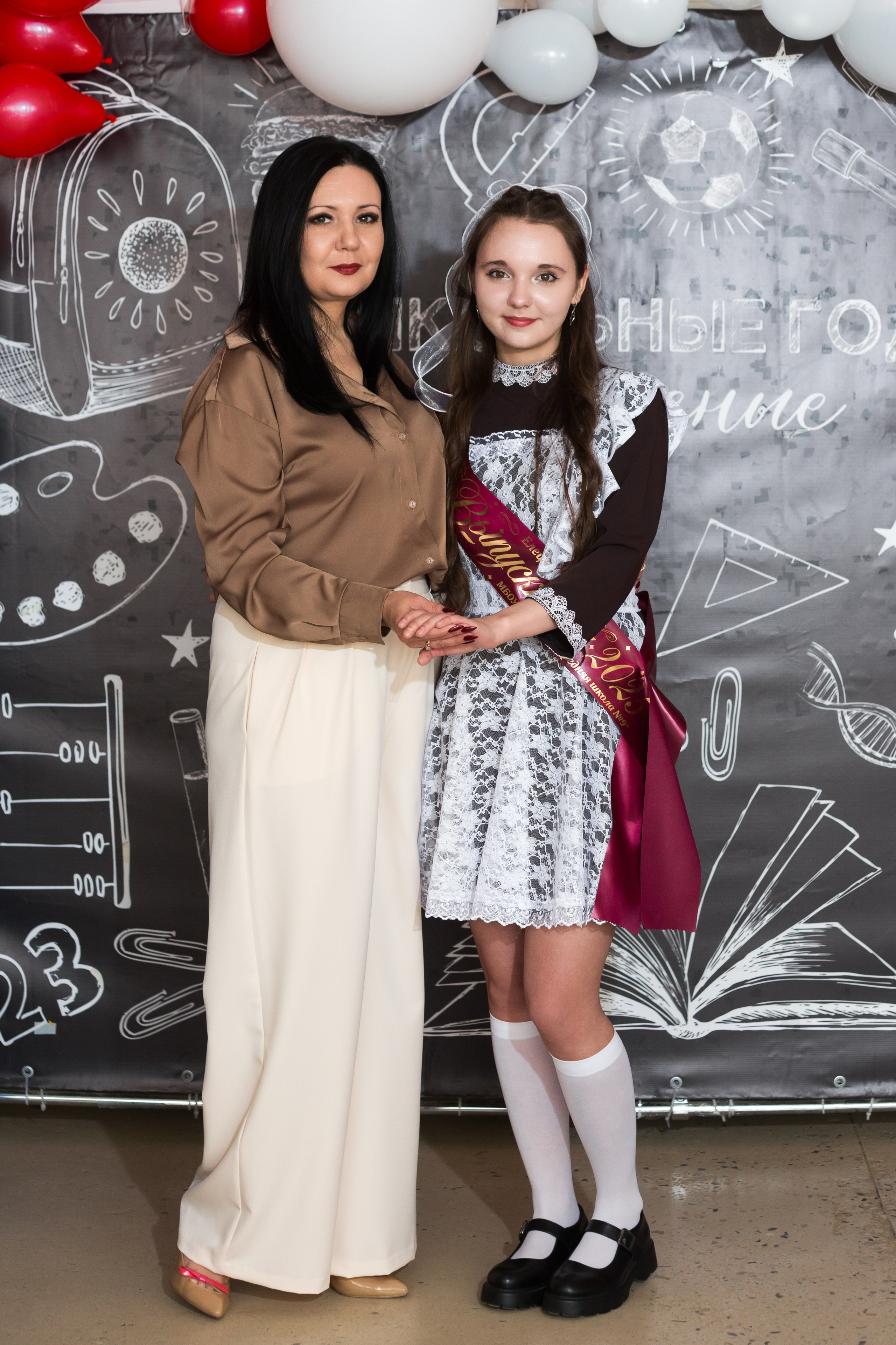 ФОТОСЕССИЯ С РОДИТЕЛЯМИ «ПОСЛЕДНИЙ ЗВОНОК — 2025» 9 ШКОЛА Г.МЦЕНСК. Профессиональный фотограф в Мценске и Орловской области