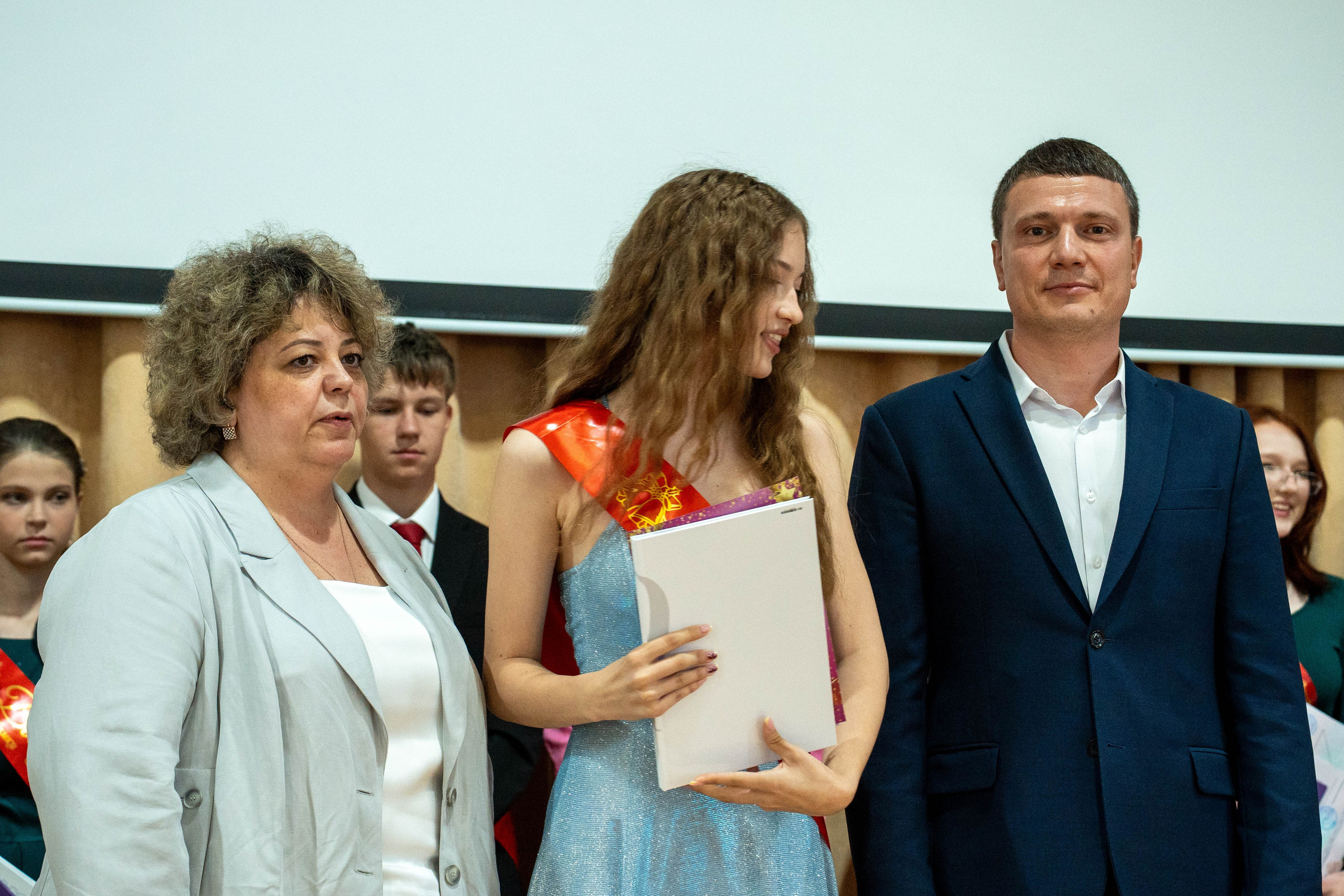 Выпускной 26.06.2026. Коммерческий и художественный фотограф и видеограф в Москве Арсений Тургенев