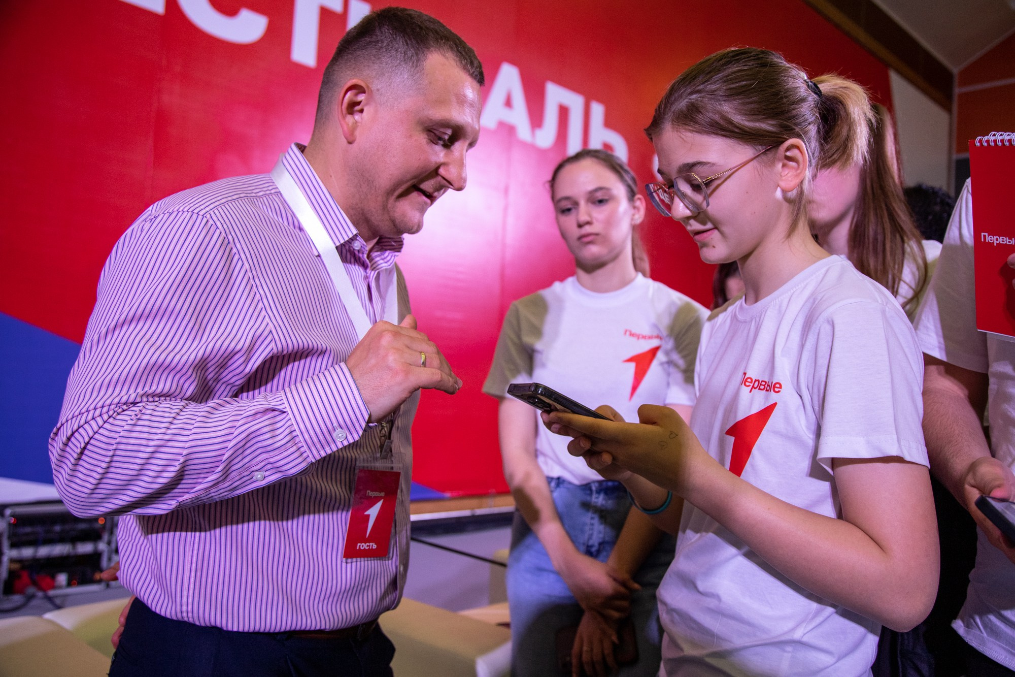 Первый фестиваль Движения Первых в Краснодаре. Репортажный, промышленный и маркетплейс-фотограф Дмитрий Чернат