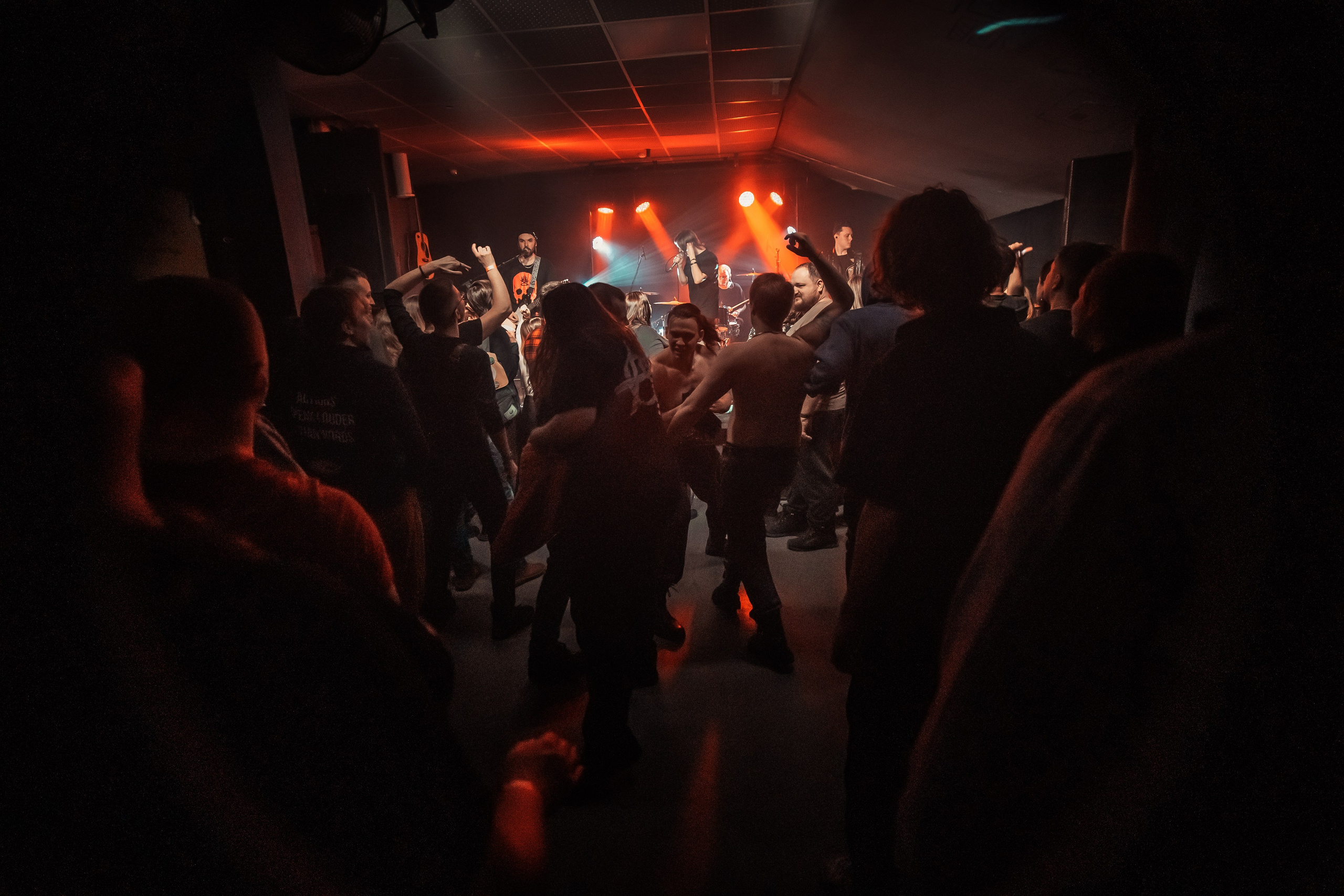 Dругой ветер. Красноярск, 22.02.2025, бар 64/6. Фотограф Регина Крикунова г. Красноярск