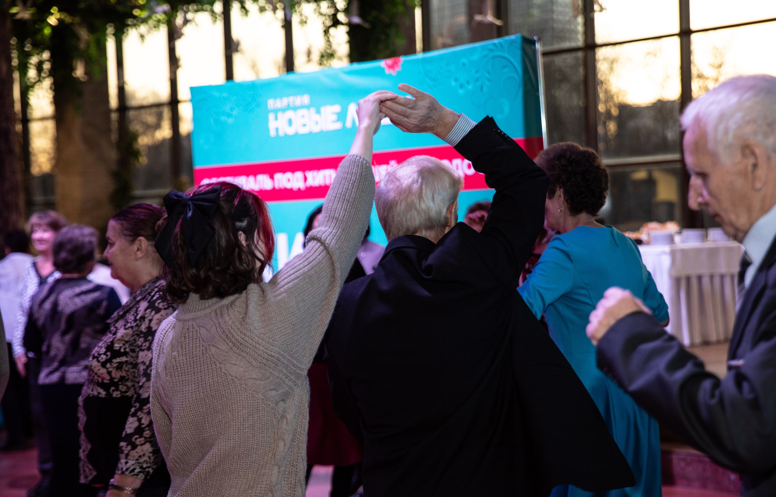 Жить по-новому 2026. Репортажный и свадебный фотограф в Челябинске Елисеев Павел