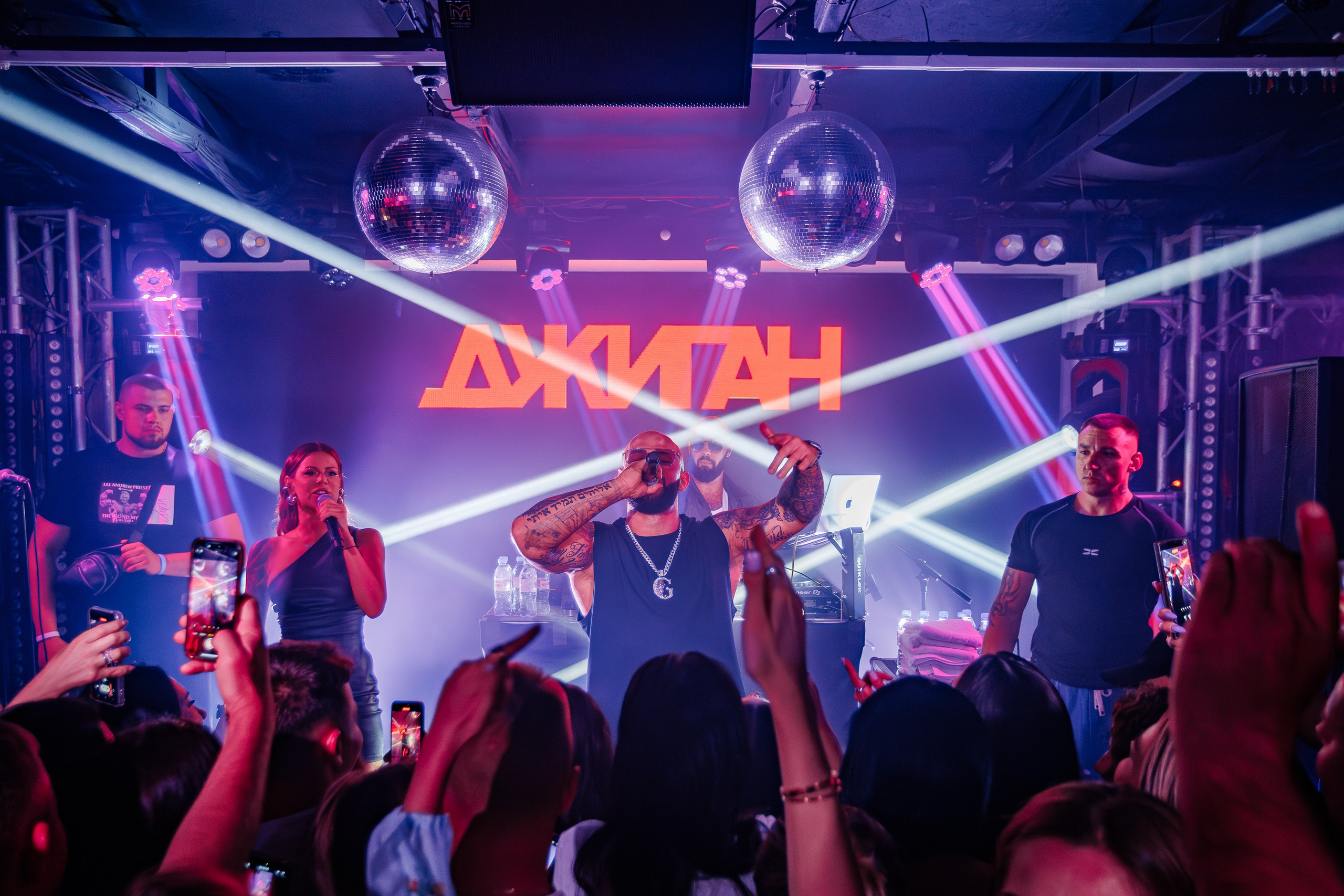 «Джиган"_Чайка на пляже_Ялта_12.07.2025 г. Аминов Руслан | Фотограф