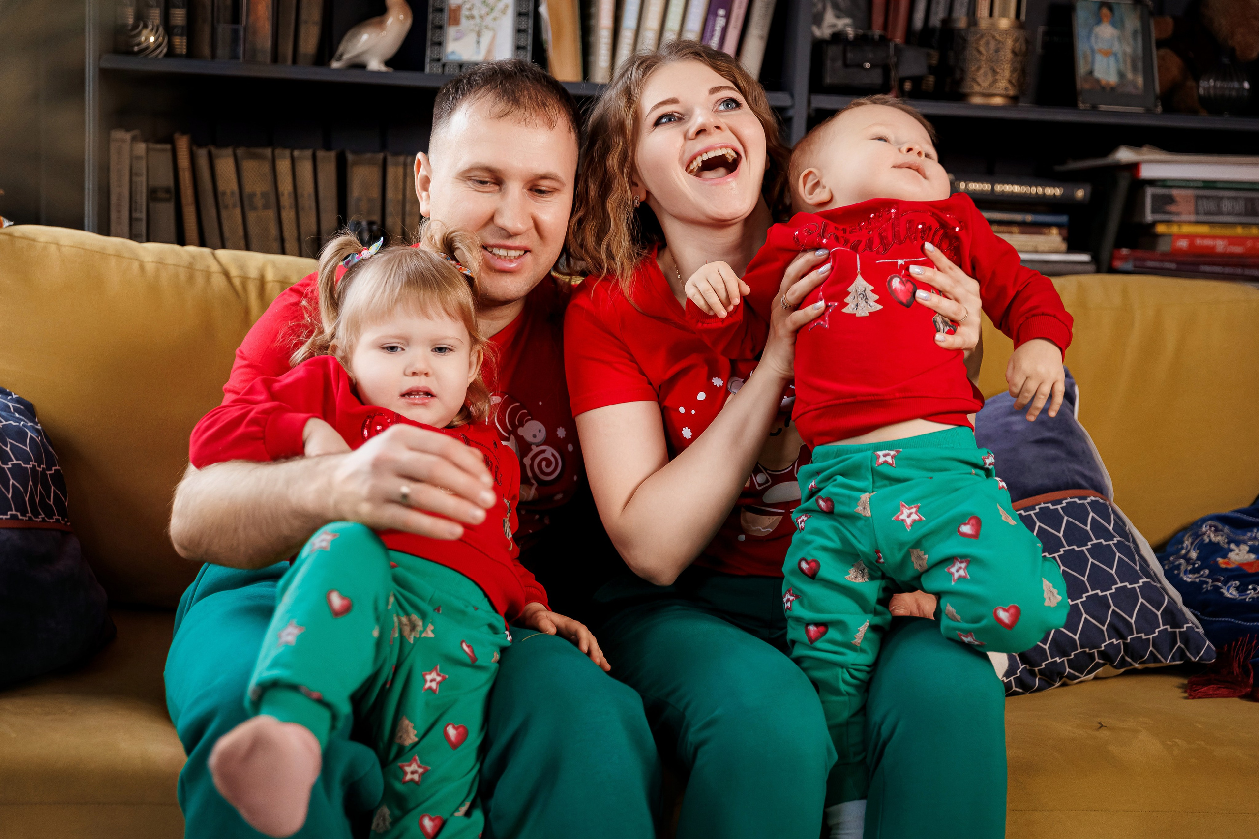 Предновогодняя история в Иславском. Семейный и детский фотограф Комина Елена, Власиха, Одинцово