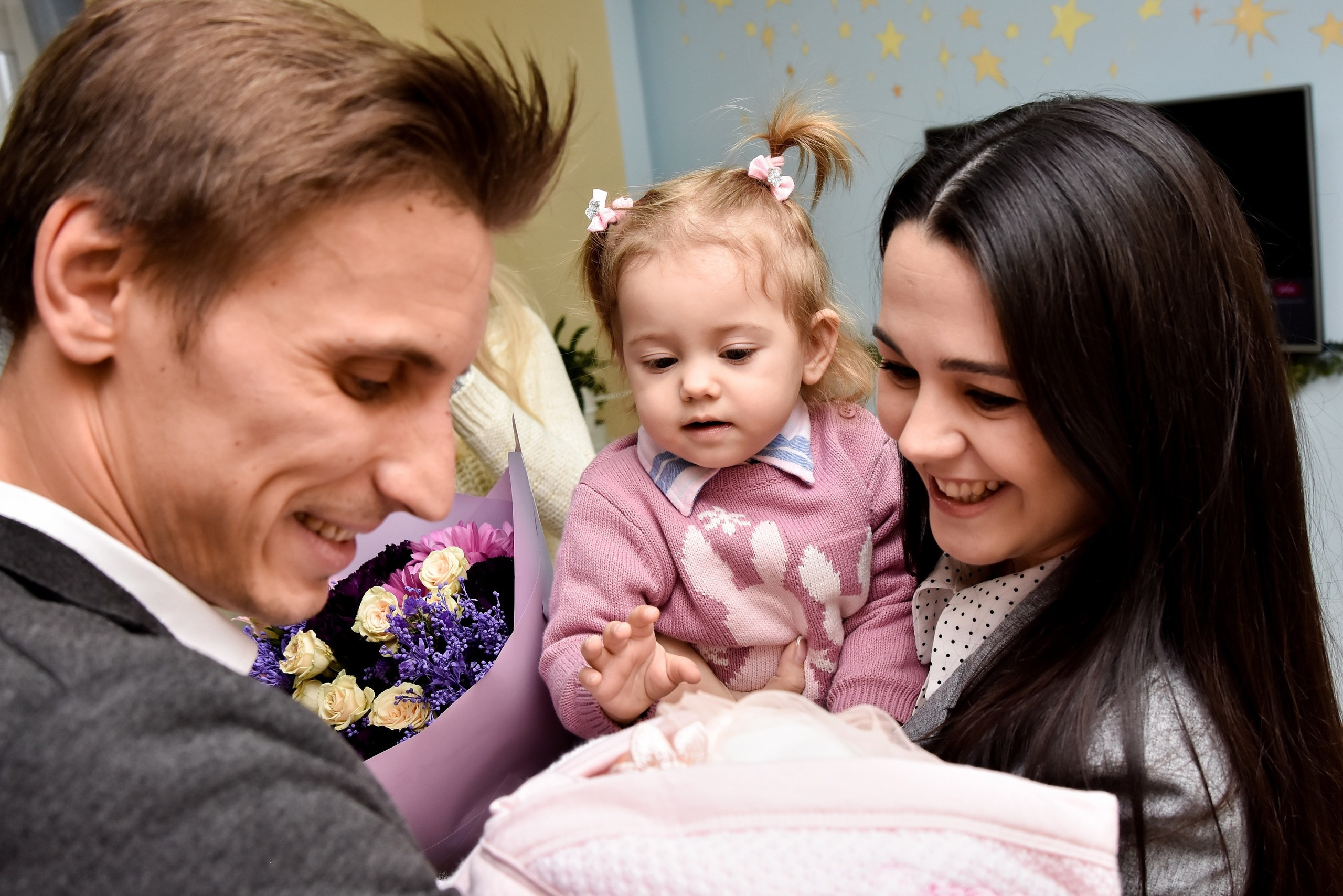 Фотосессия выписки из роддома в Самаре