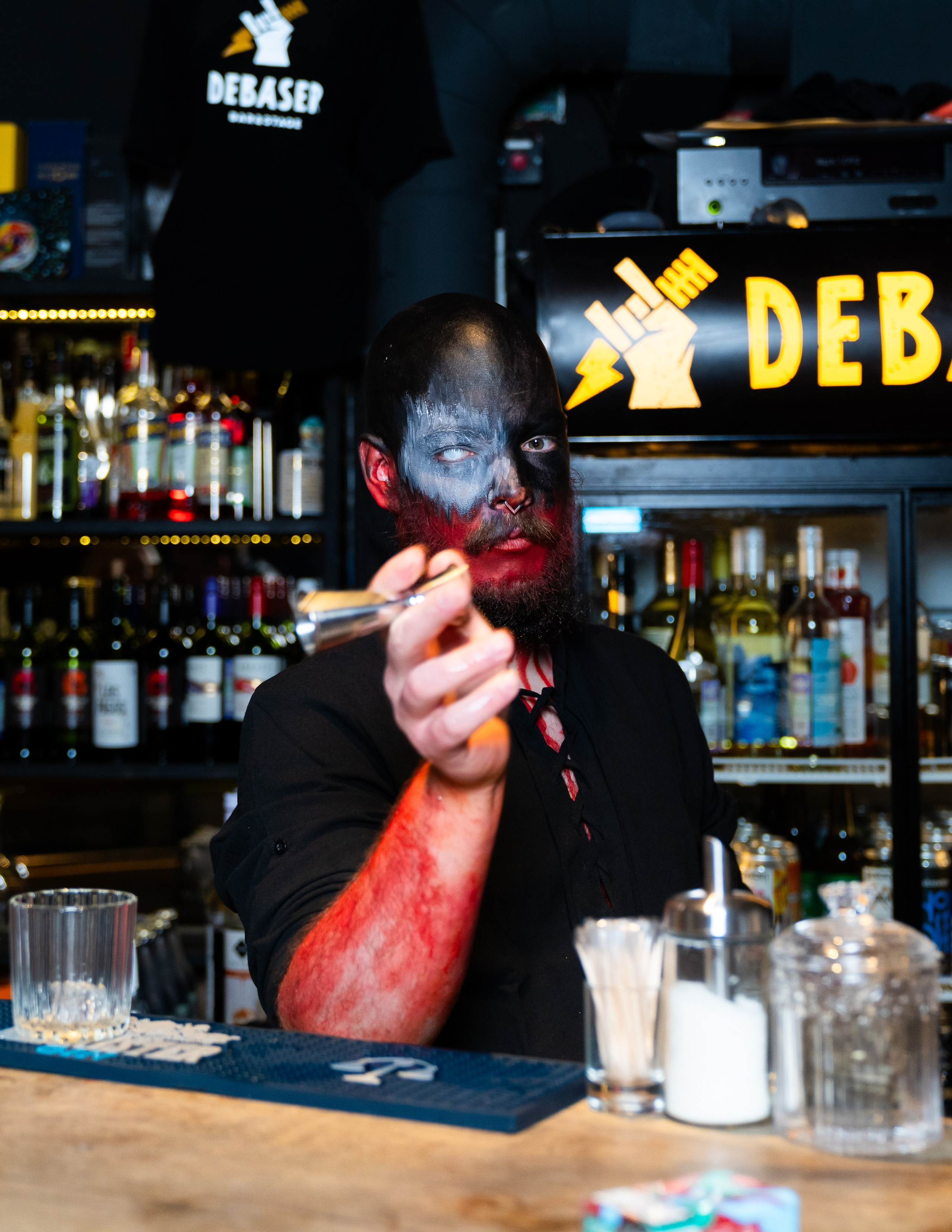 Helloween. Хэллоуин в баре Дебошир Санкт-Петербург. Halloween at the Debaser Bar in St. Petersburg. Хэллоуин в Санкт-Петербурге, бар Дебошир, хэллоуин, праздники