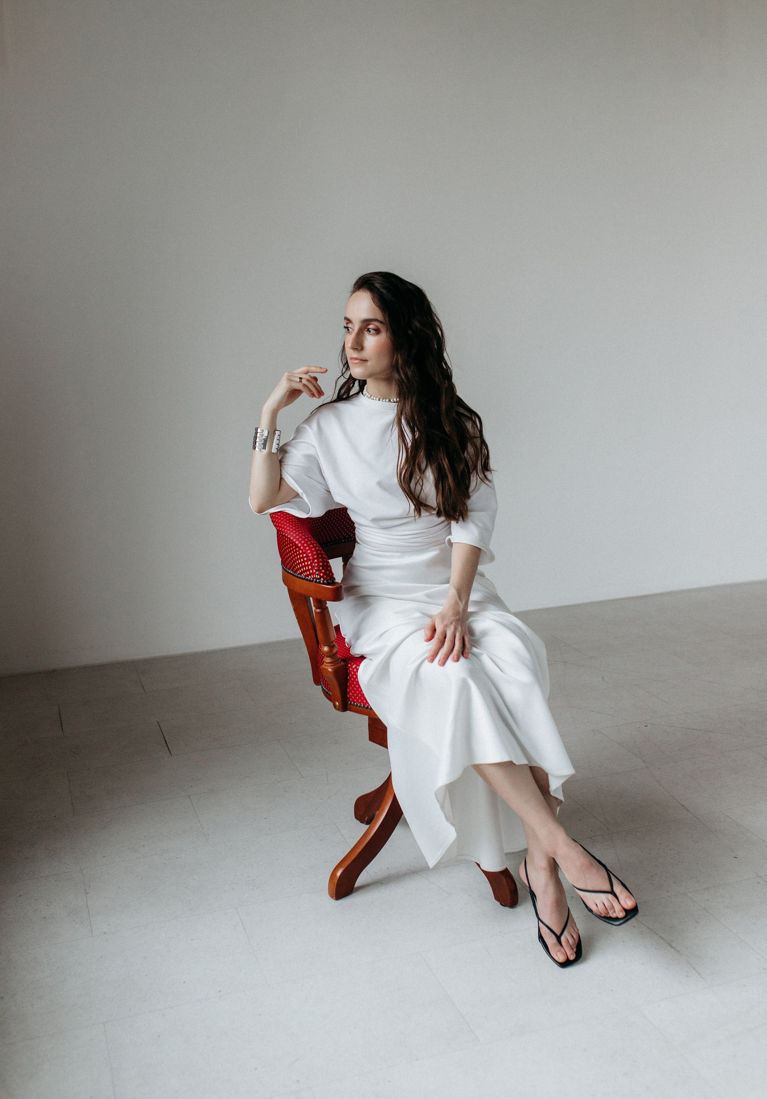 Александра. Главная