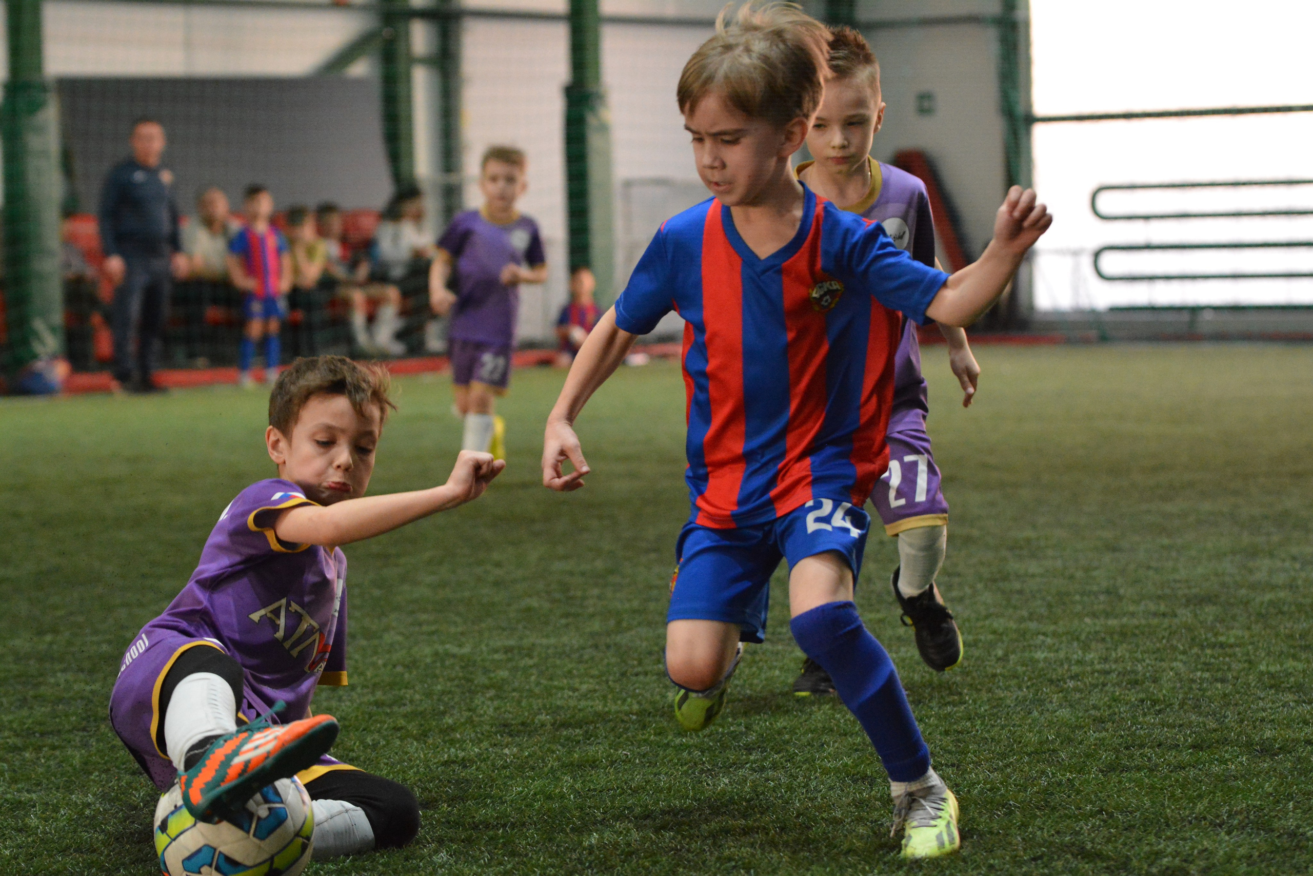 Футбол. F/8 and be there — оказаться в нужном месте и поймать момент