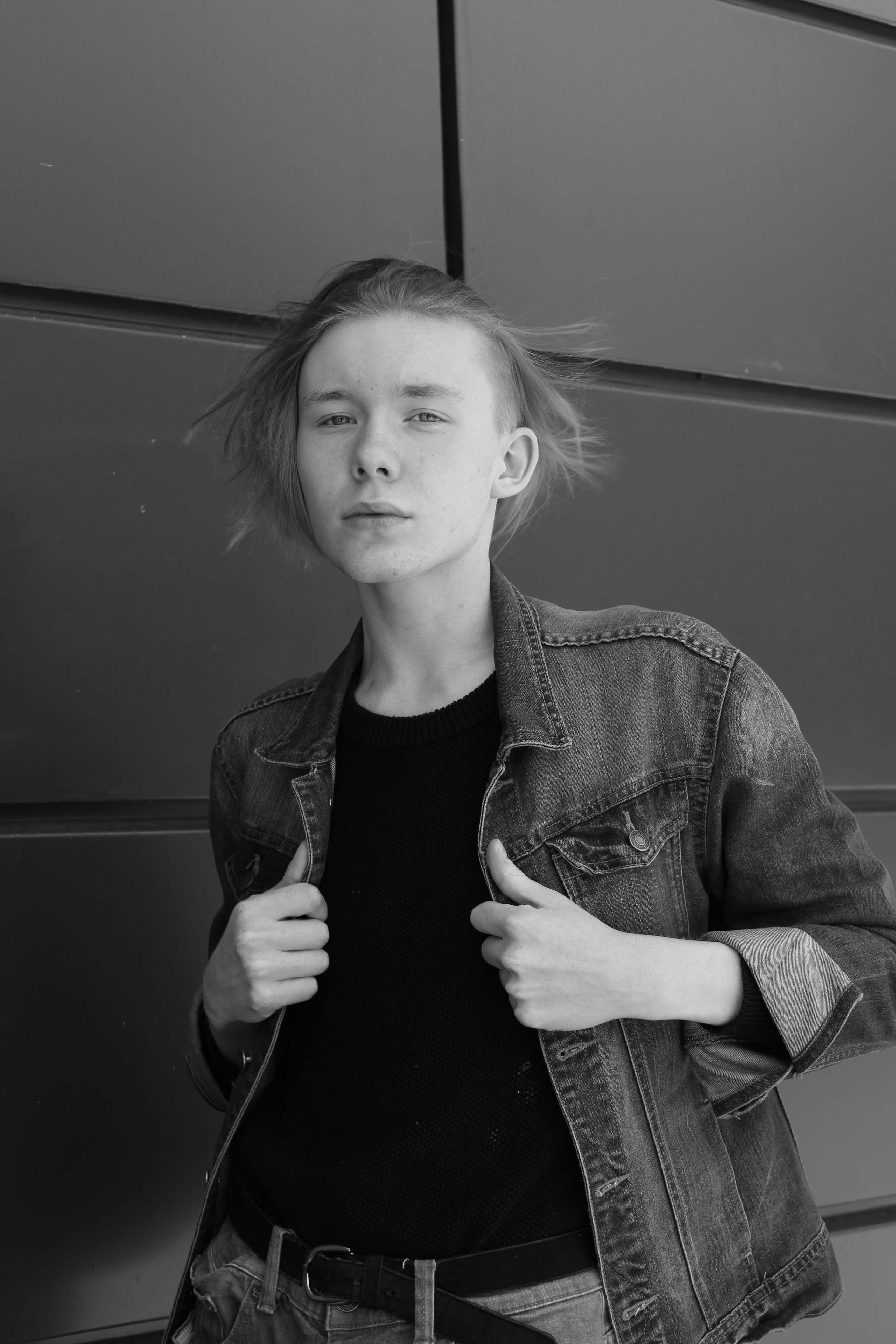 Богдан. Ветер и крыши. Фотограф в Челябинске Мерзлякова Анастасия