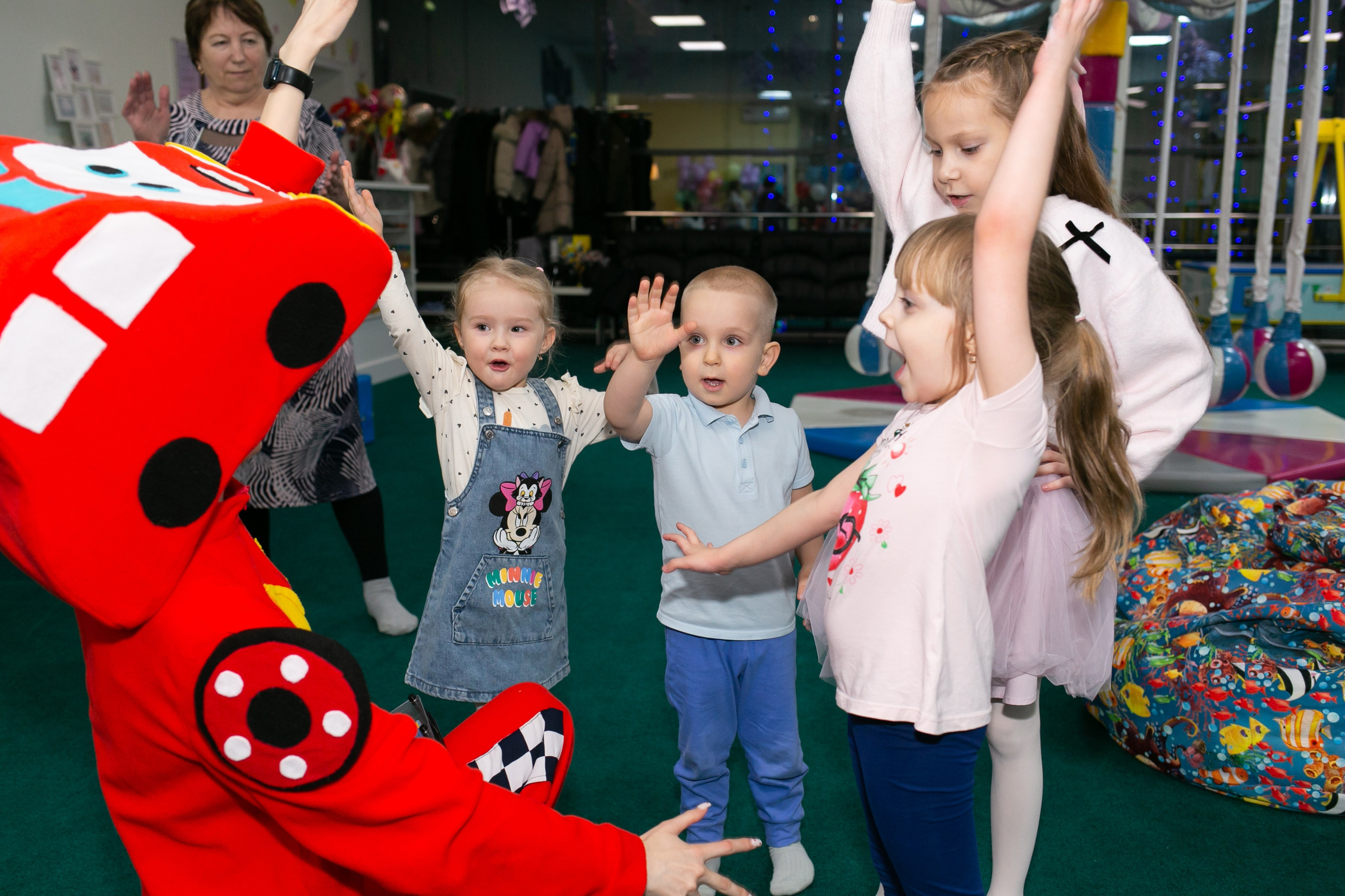 Праздники. Фотограф новорожденных и семейный фотограф НСО г. Бердск Марина Львова
