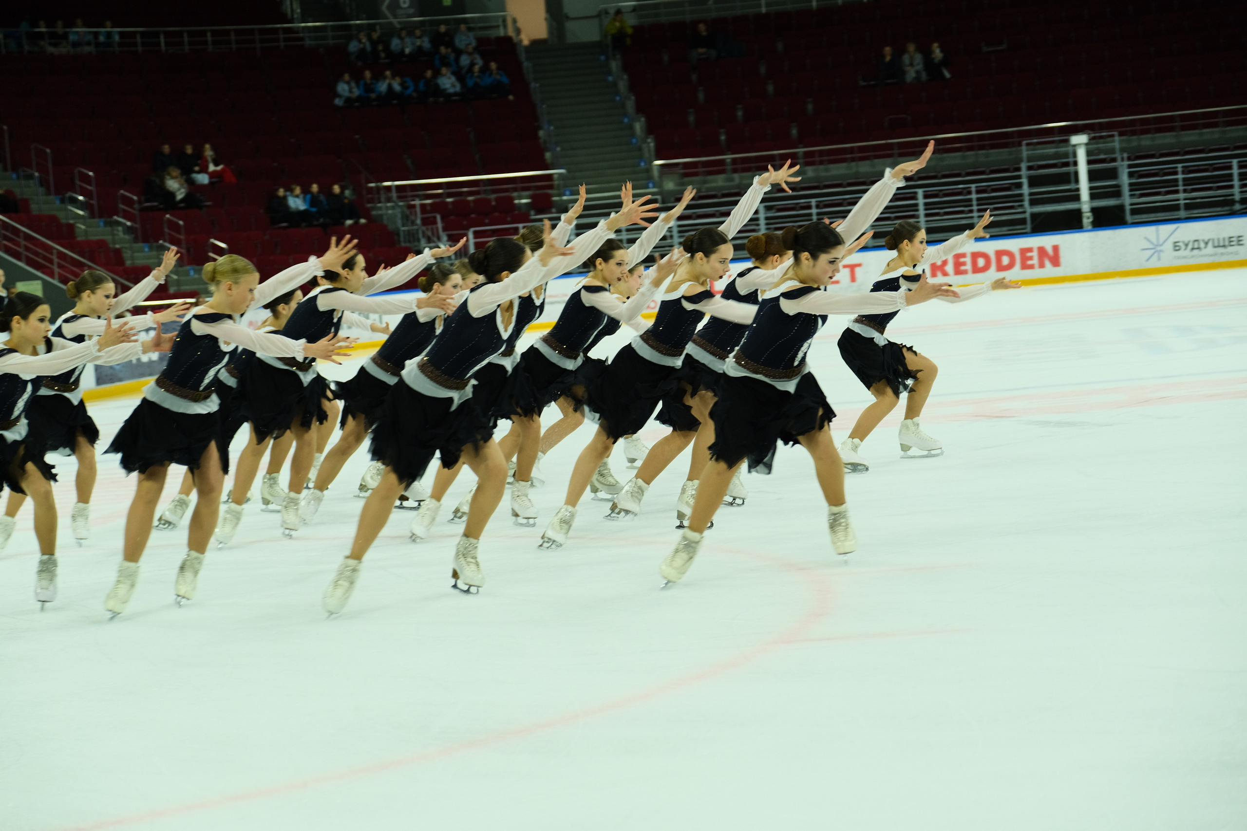 «Самарочка» этап кубка России по синхронному фигурному катанию. Александр Носов. Портретный и репортажный фотограф в Самаре