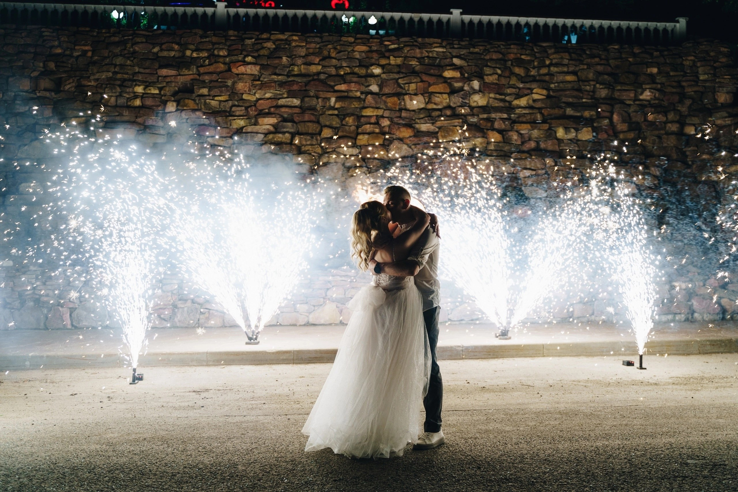 Огненно-пиротехническое шоу, салюты, пиротехника на ваш праздник!