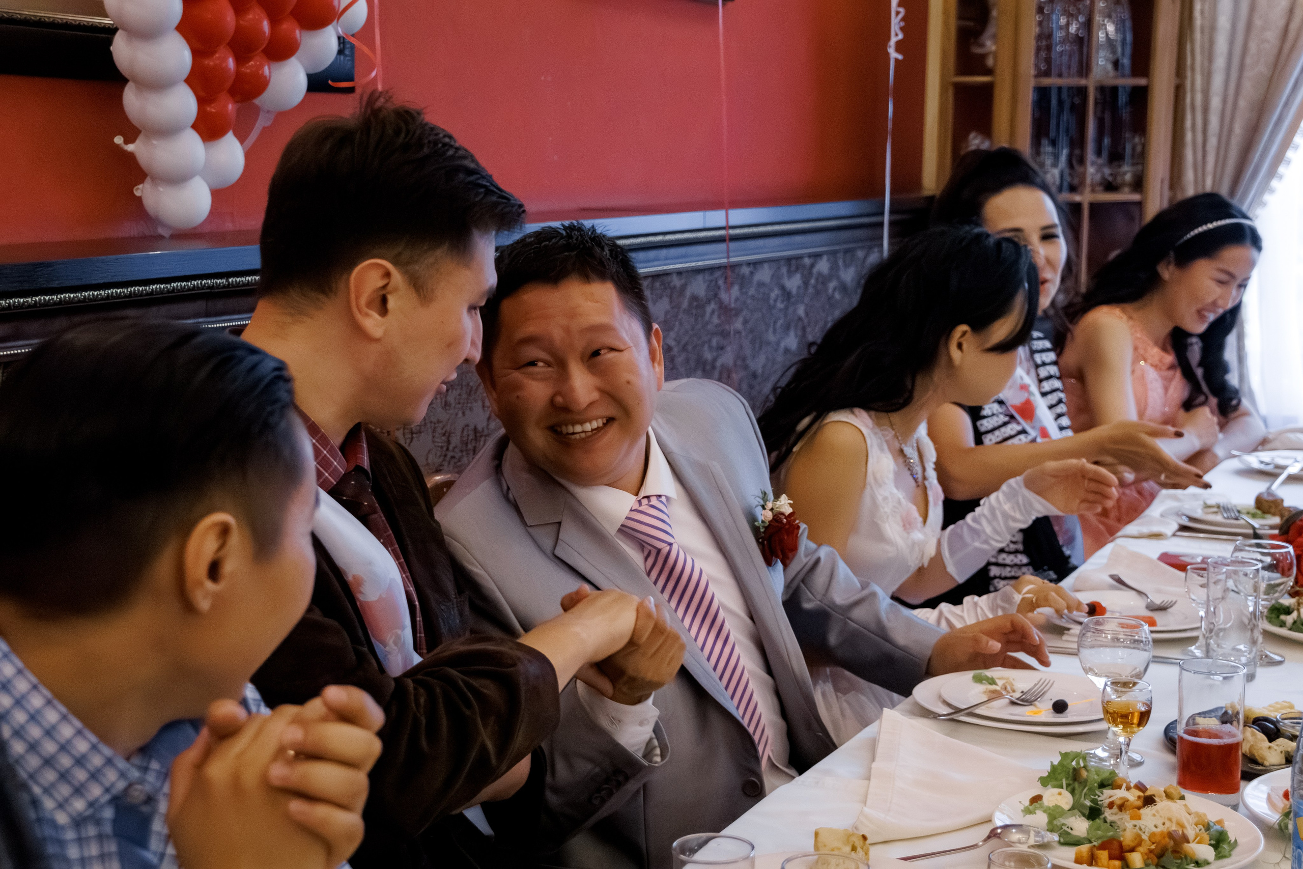 КОРОТКО И ЯСНО — ГОРЬКО!. Свадебный фотограф в Иркутске Бобылев Никита