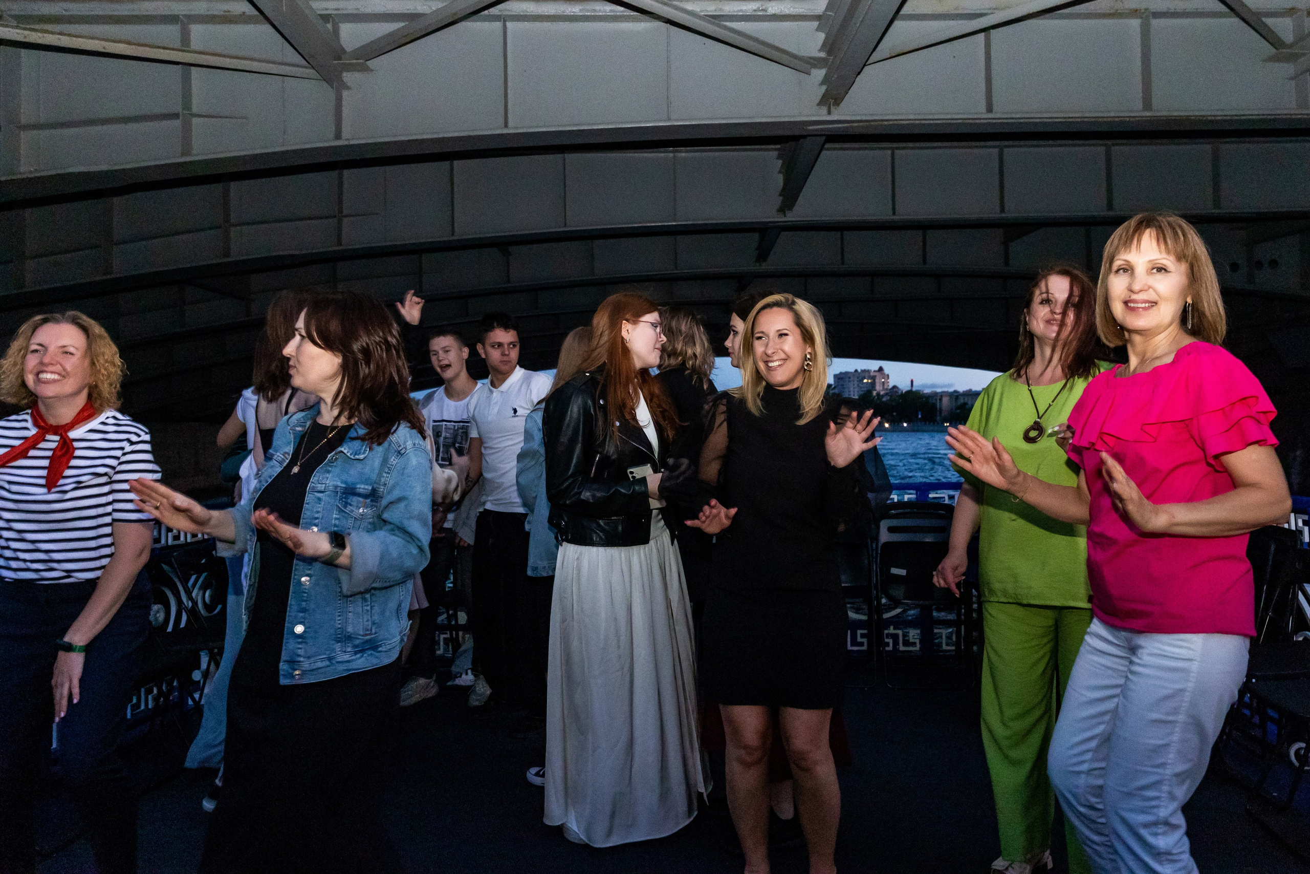 Выпускной на караблике 9 класс. Фотограф в Санкт-Петербурге Закута Ольга